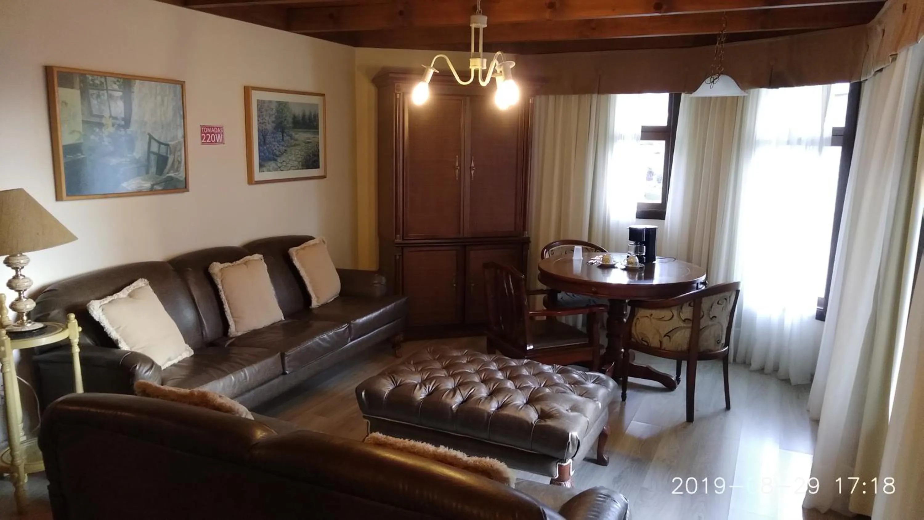 Living room in Pousada do Verde Gramado