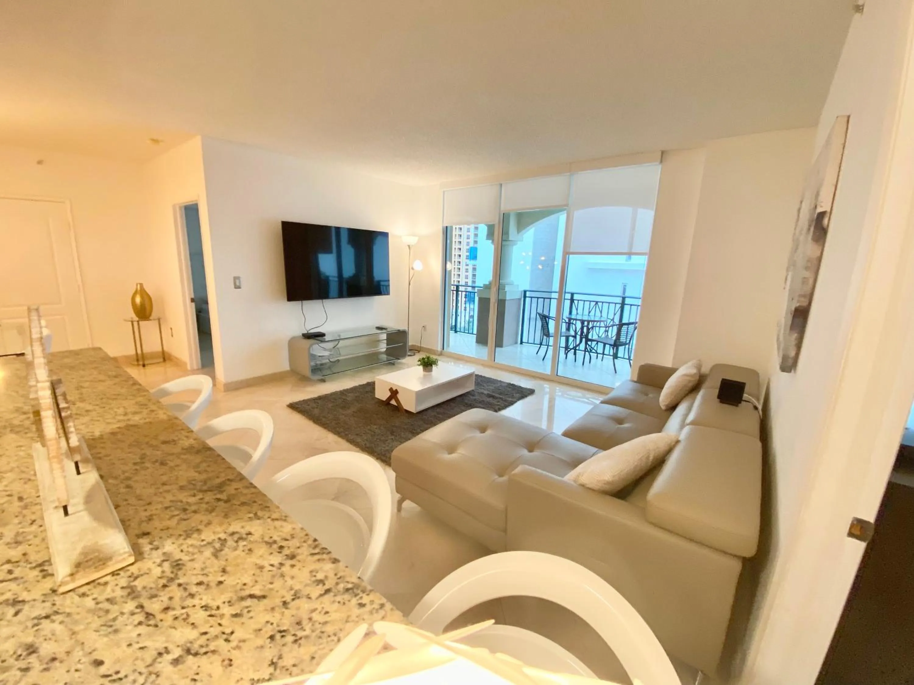 The King David Condos