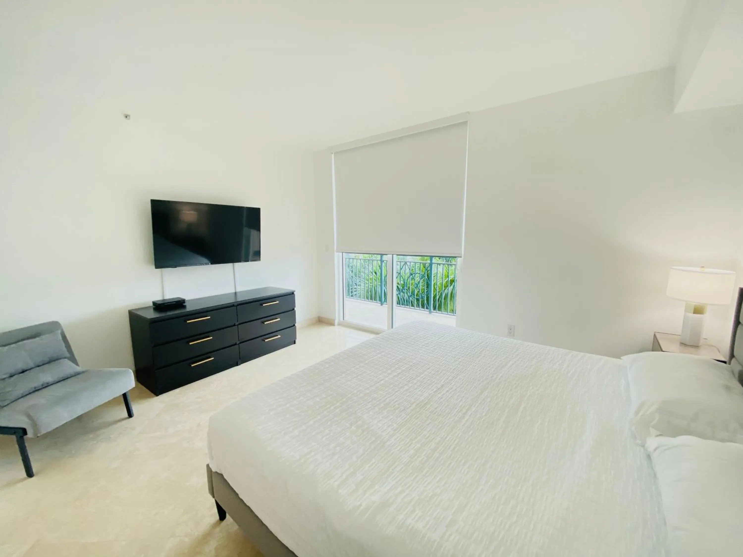 Bed in The King David Condos