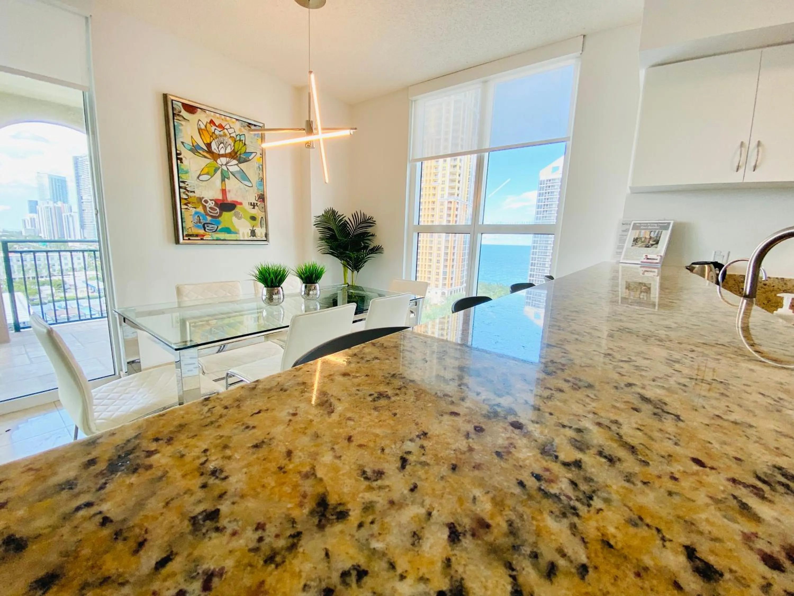 The King David Condos