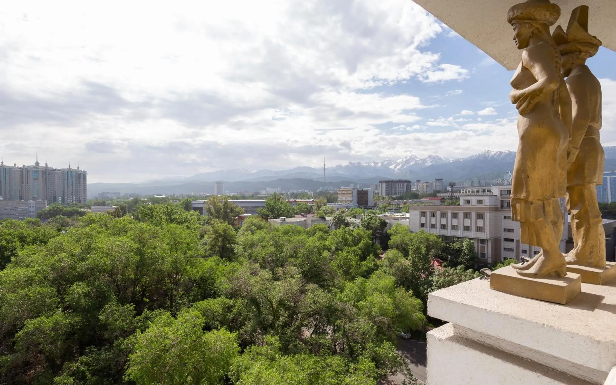 TV and multimedia in Rixos Almaty