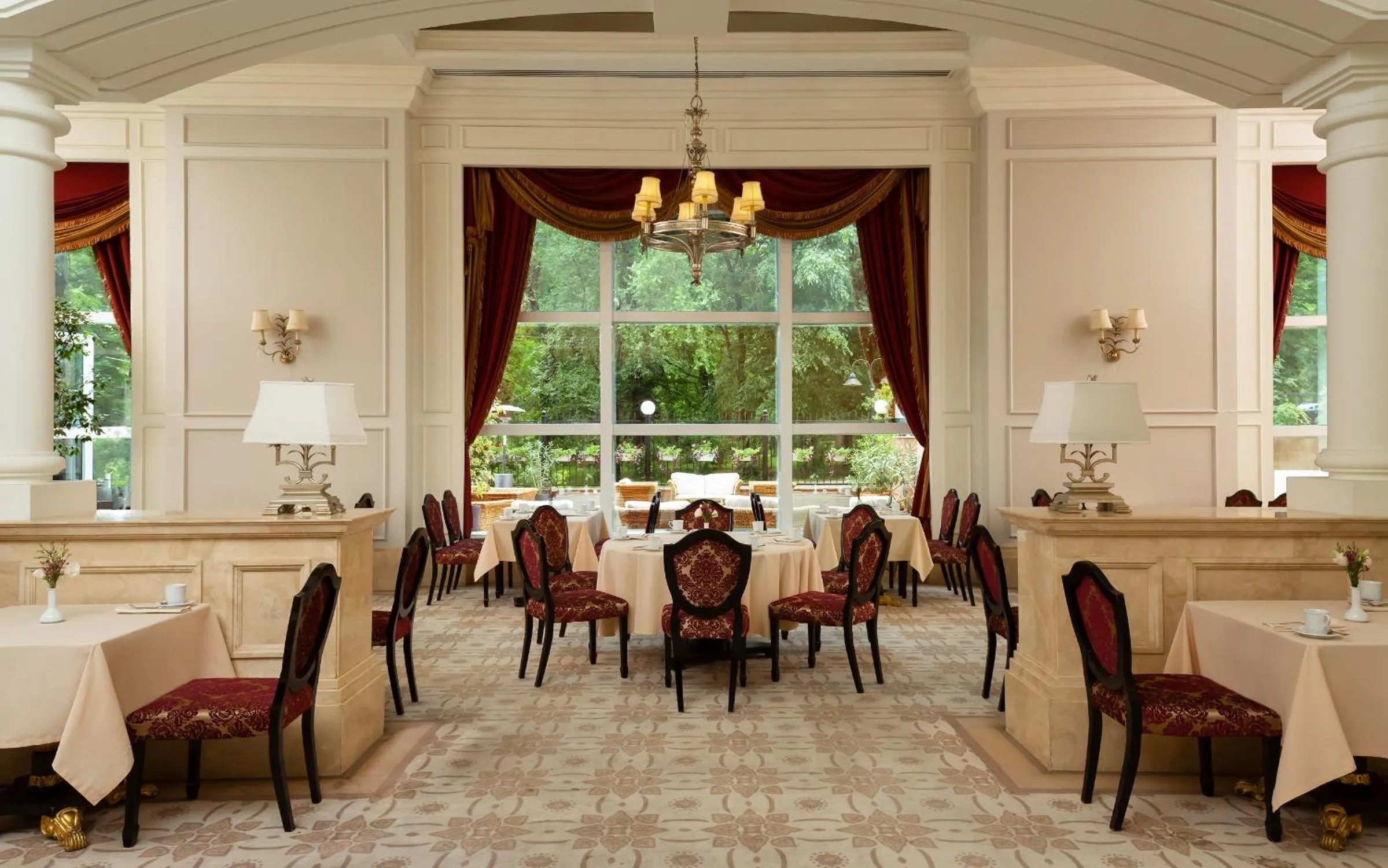 Restaurant/places to eat in Rixos Almaty