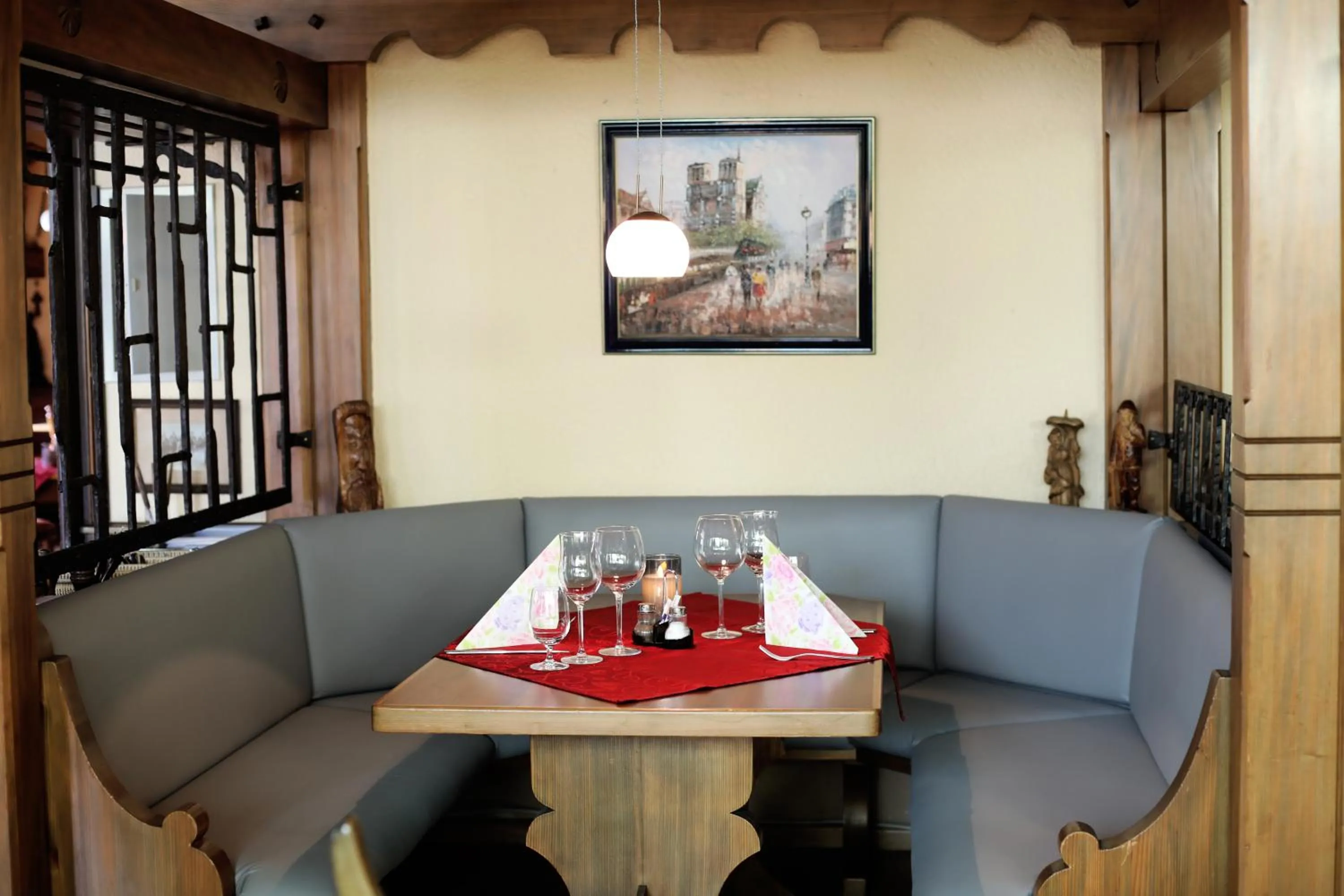 Restaurant/places to eat in Hotel Restaurant Adler Stube