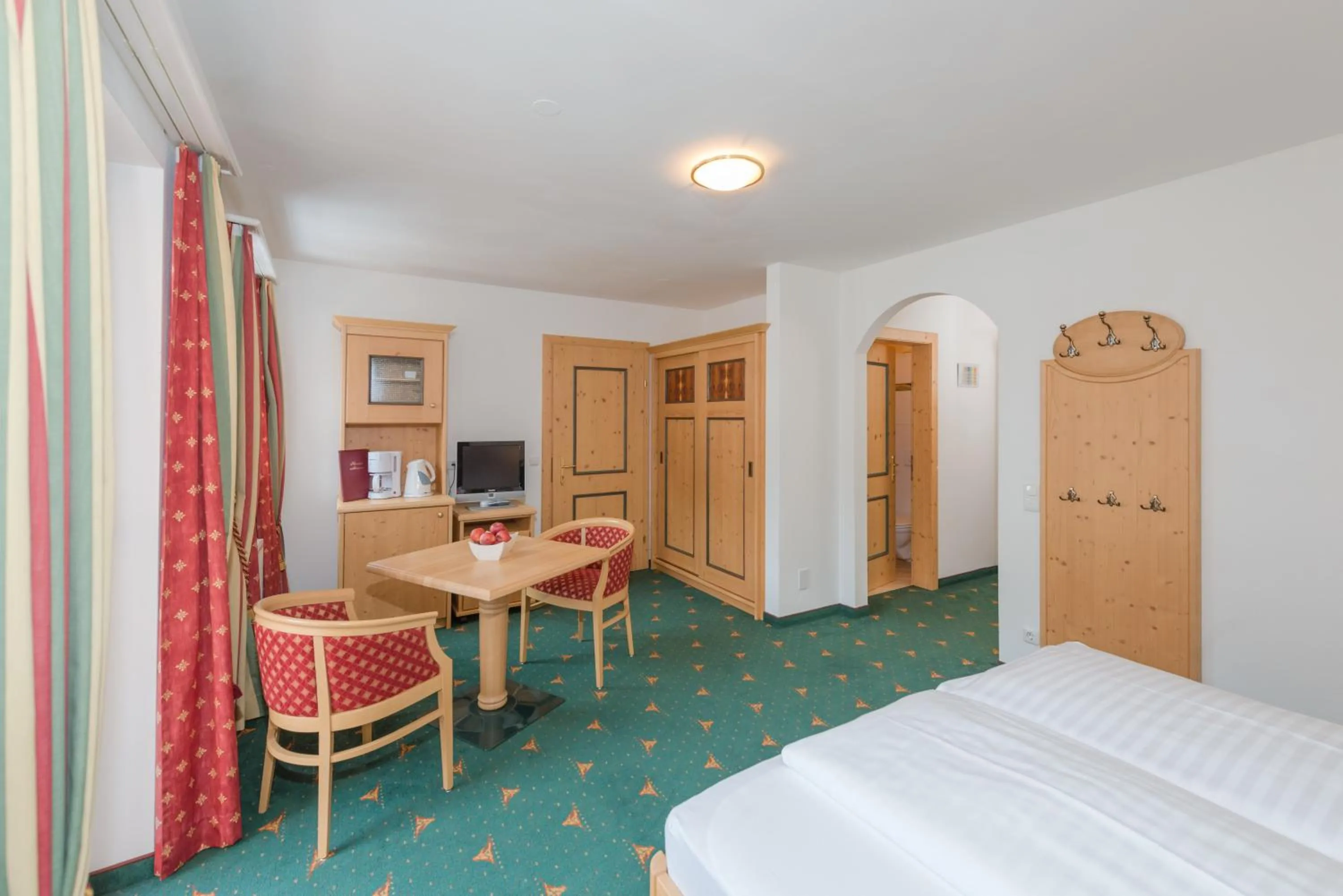 Photo of the whole room, Bed in Landhaus St. Georg