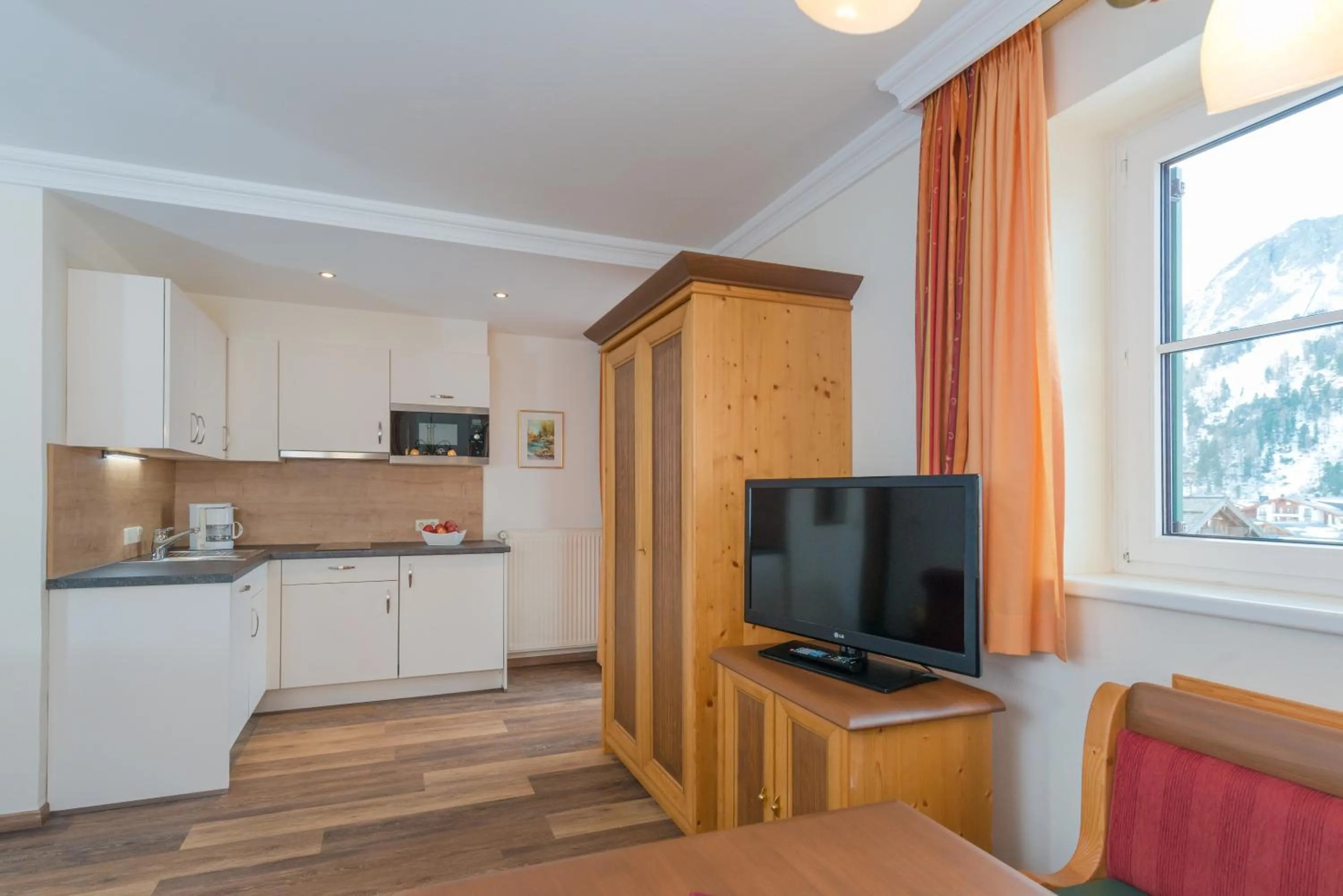 Kitchen or kitchenette in Landhaus St. Georg