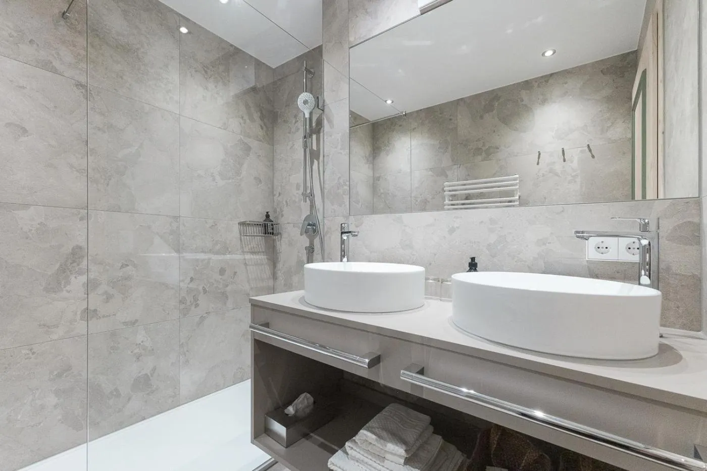 Bathroom in Apparthotel Sankt Georg