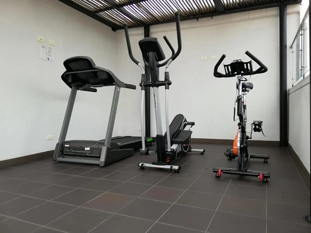 Fitness centre/facilities in Arame Hotel