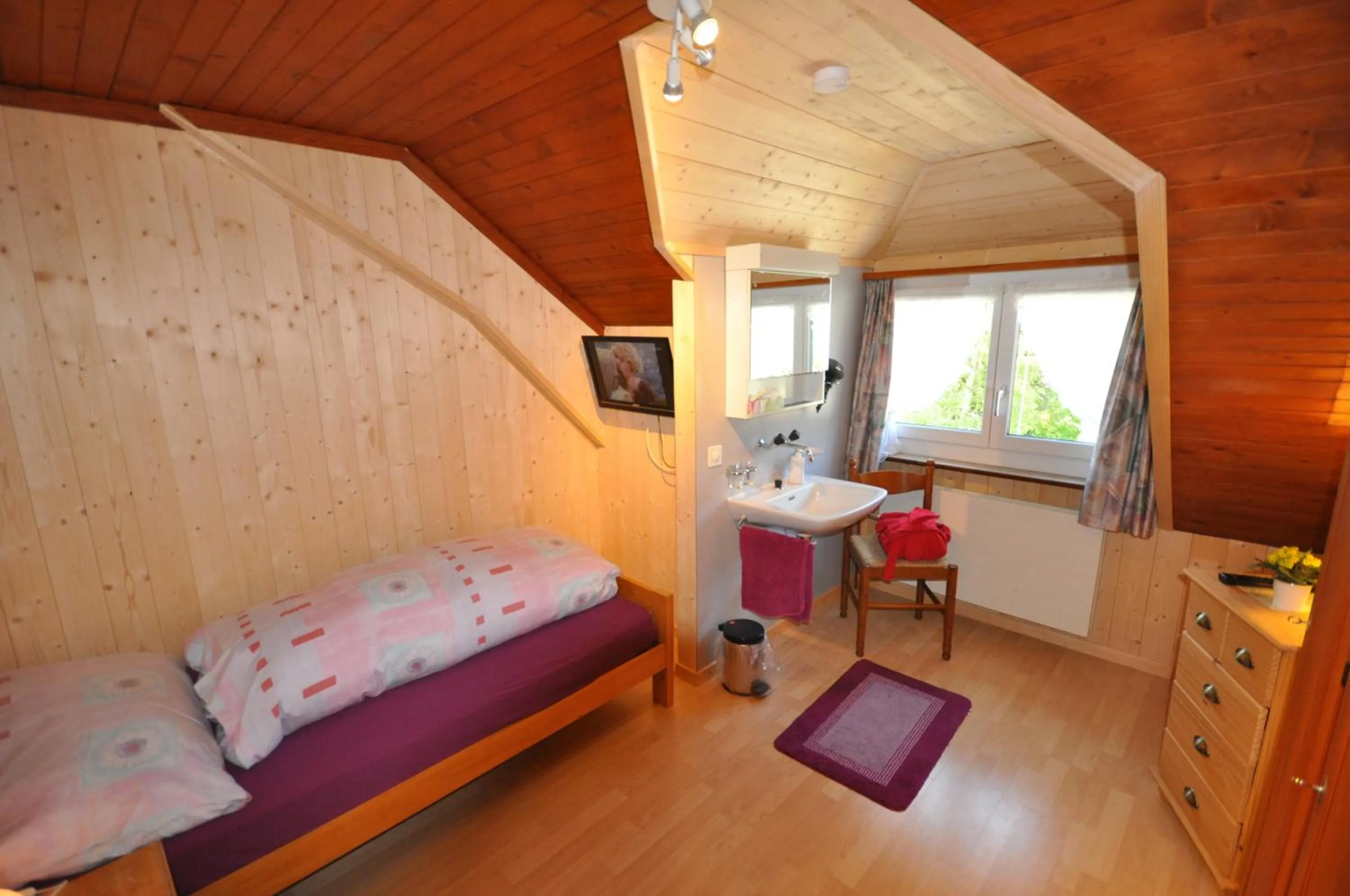 Bed in Gasthaus Waldheim