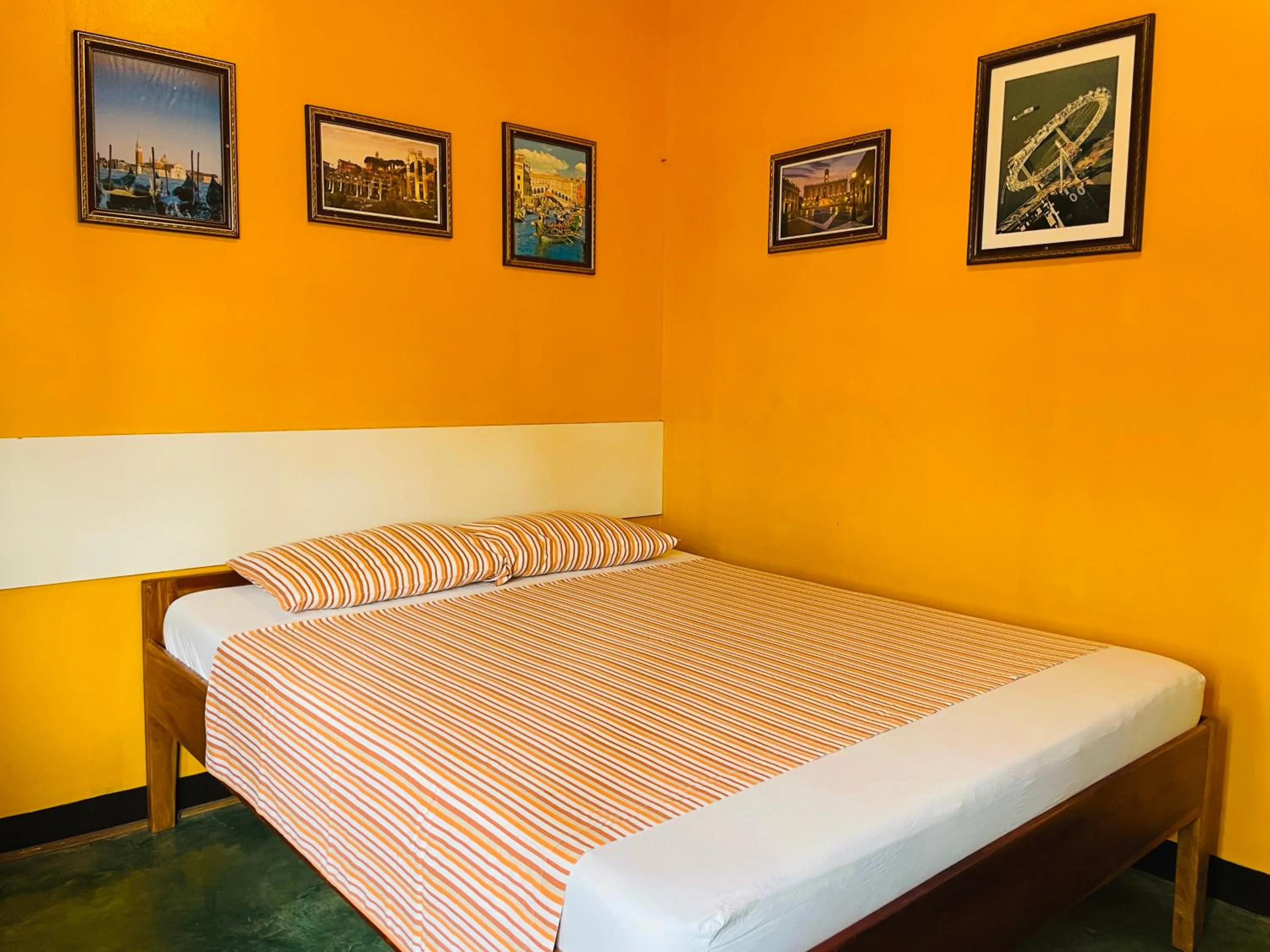 Bed in Citadel Alona Inn