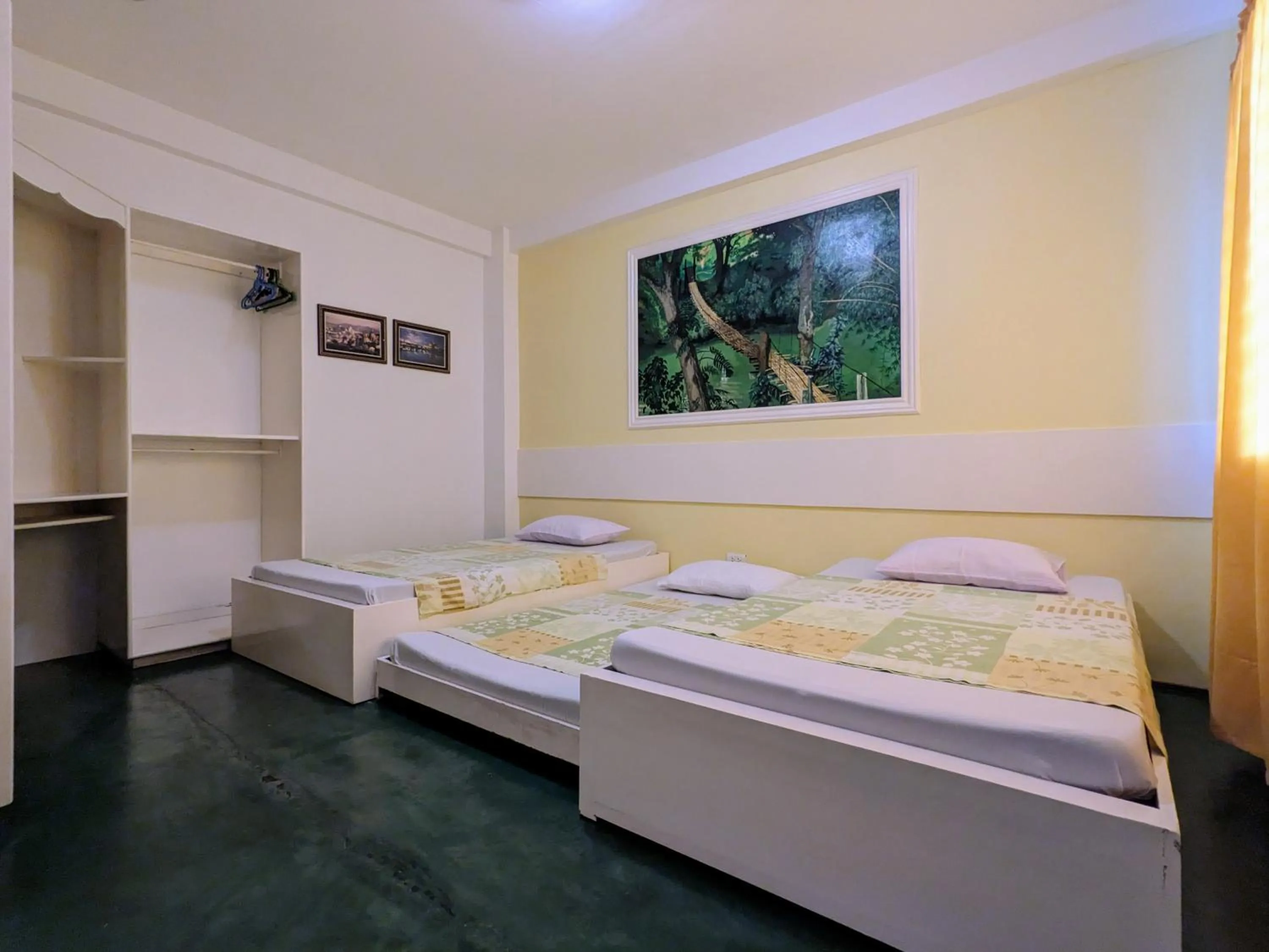 Bed in Citadel Alona Inn