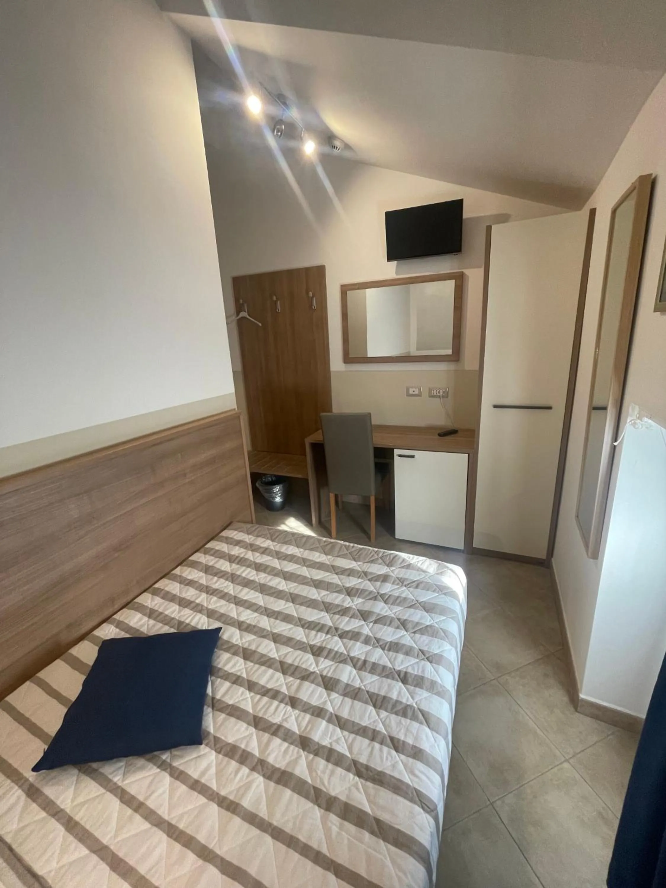 Bed in Hotel Montecarlo