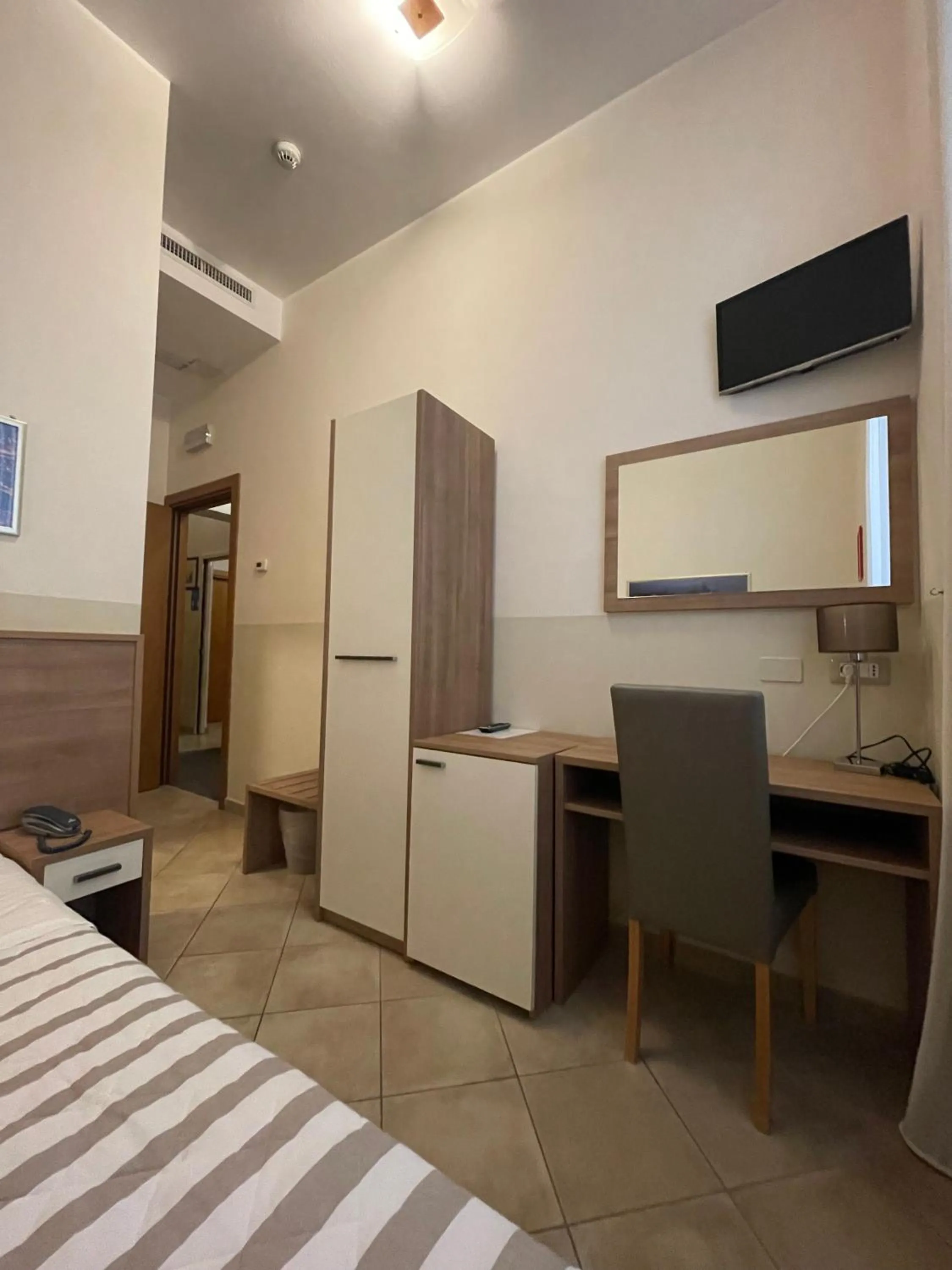 Bed in Hotel Montecarlo