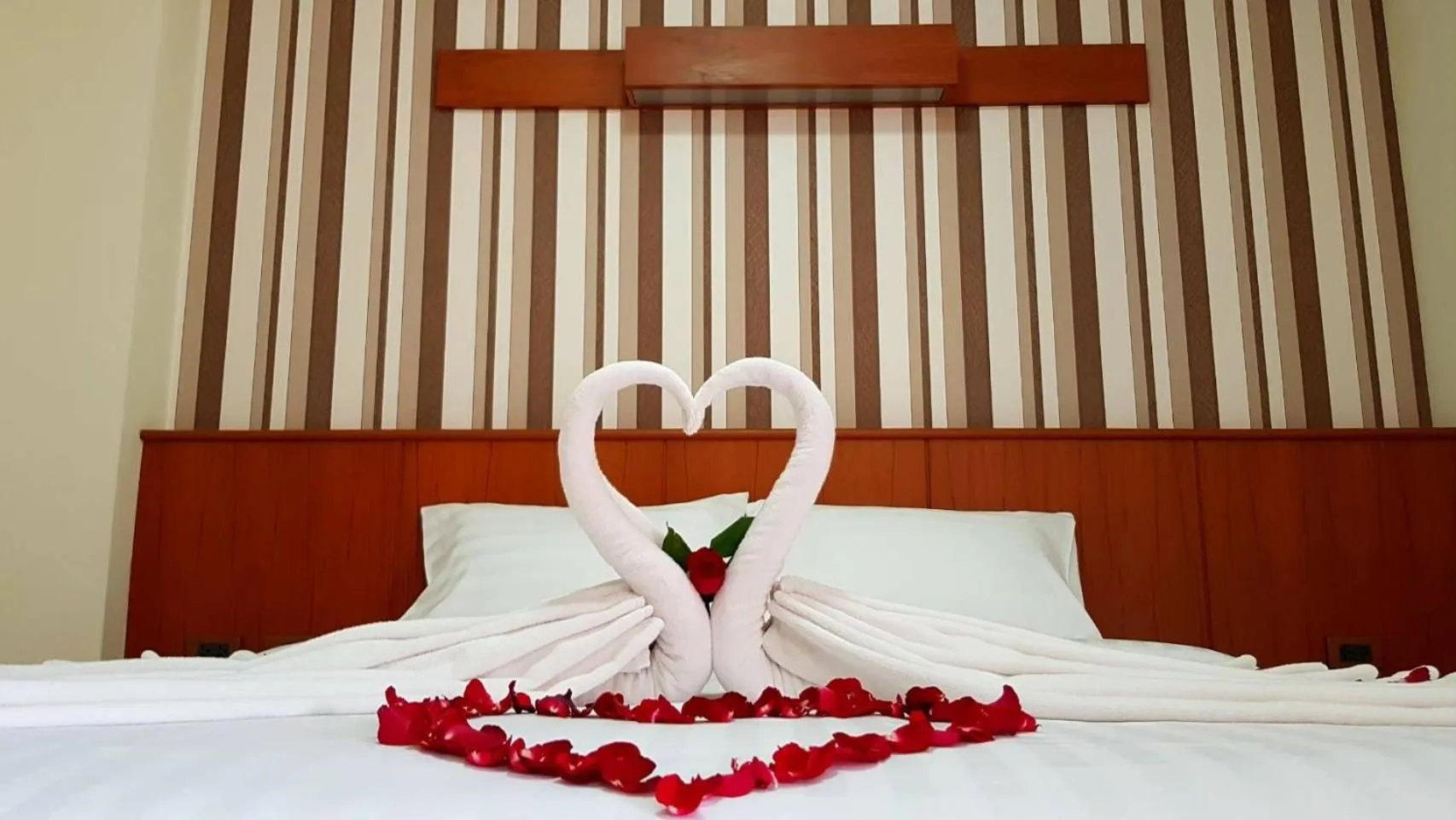 Bed in The Route Sriracha Hotel And Residence