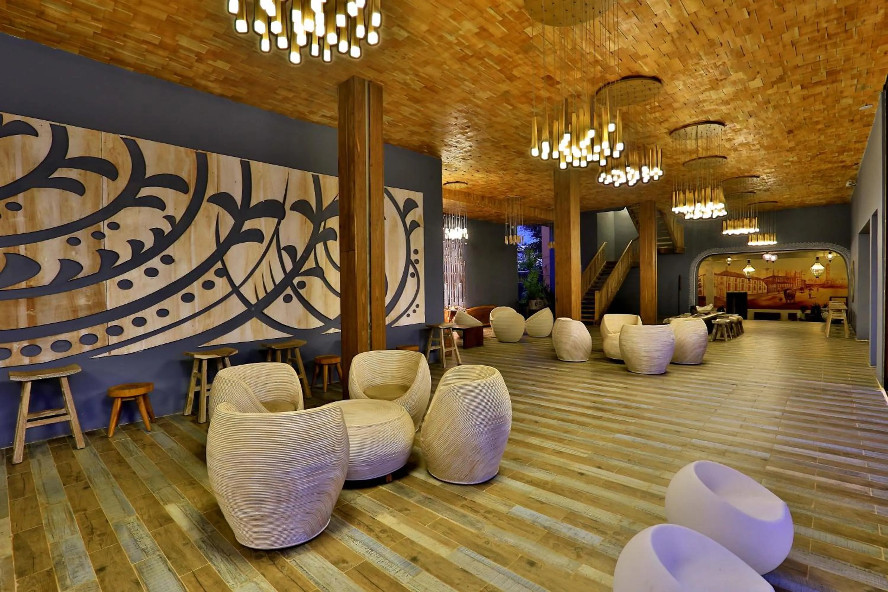 Lobby or reception in Thaproban Pavilion Waves