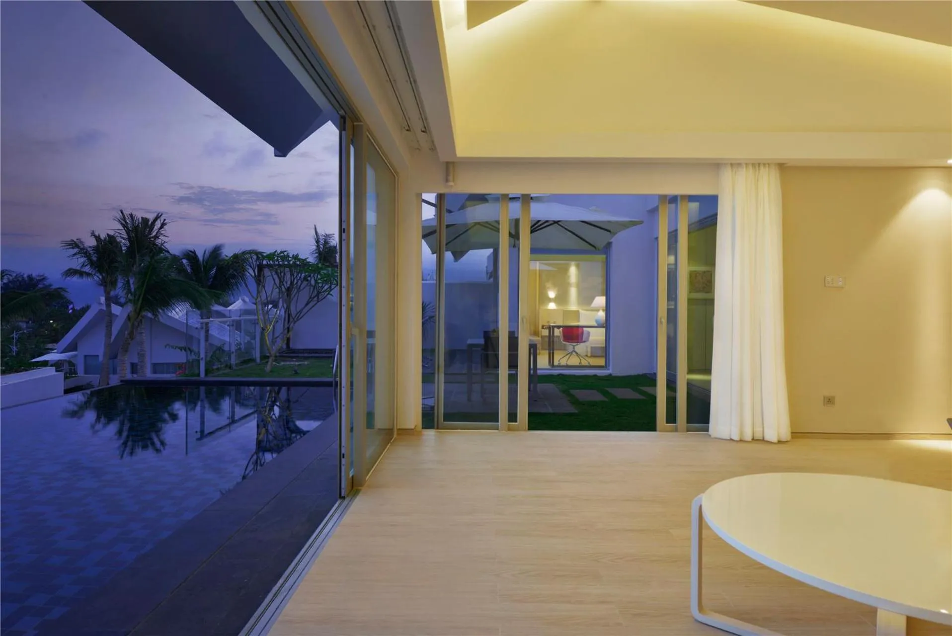 Night in Palace Resort Villas Yalong Bay Sanya