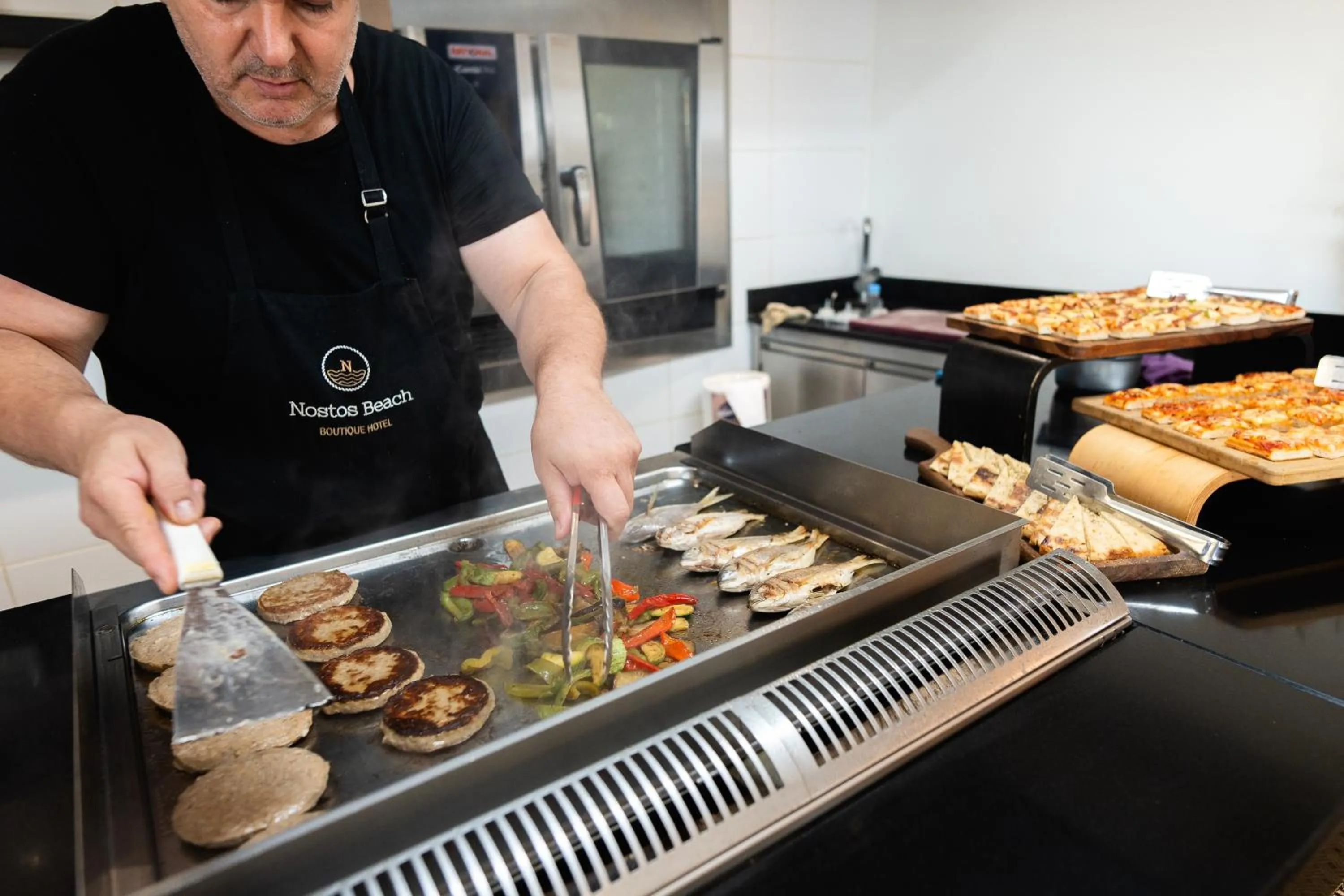 Restaurant/places to eat in Nostos Beach Boutique Hotel