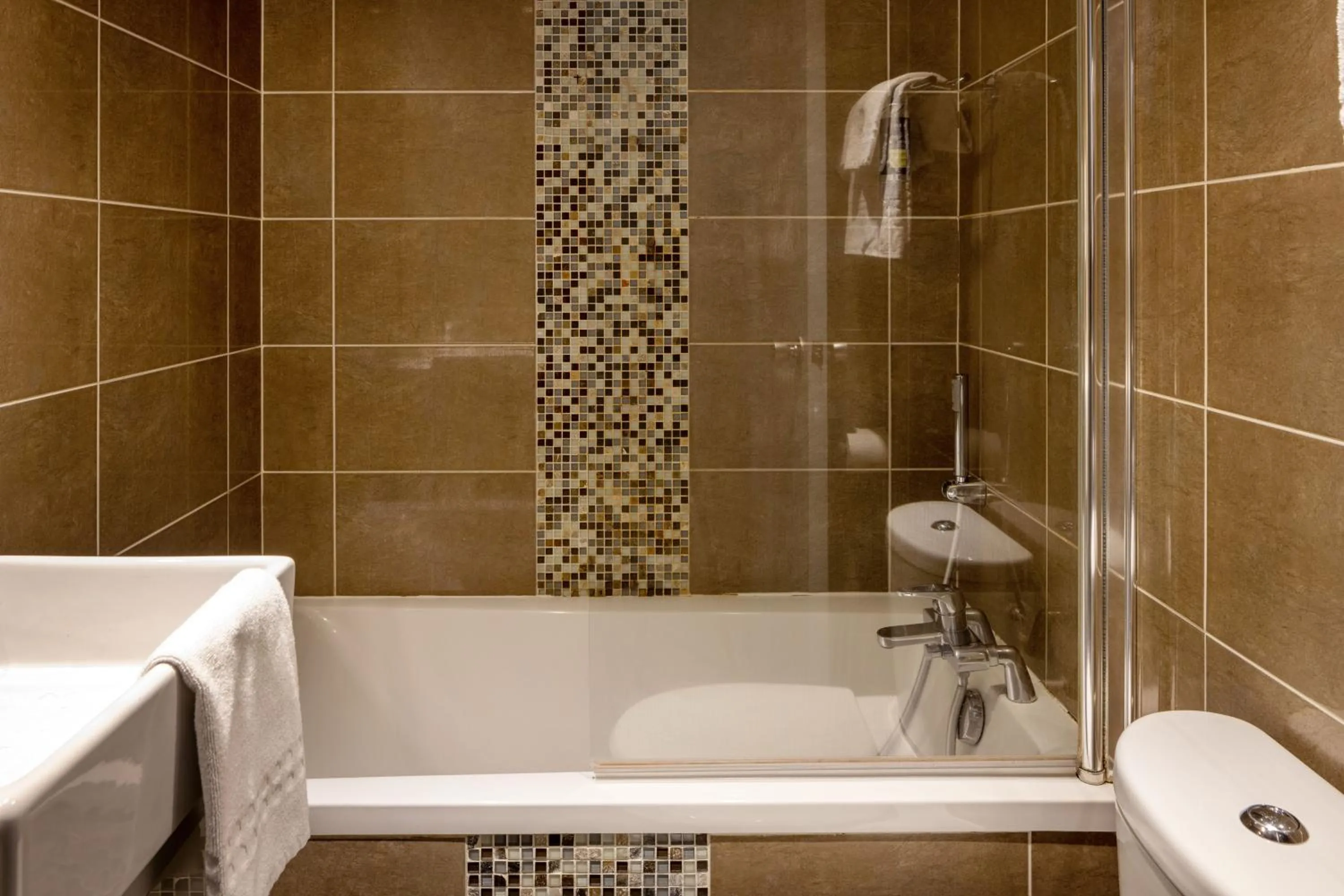 Bathroom in Hotel Victoria