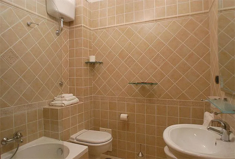 Bathroom in Hotel Amadeus