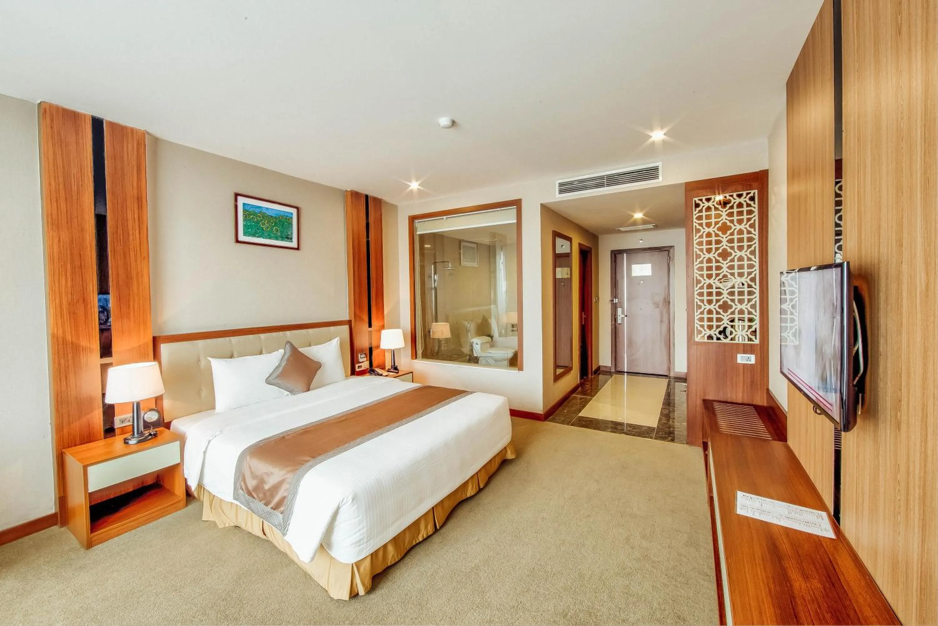 Bed in Muong Thanh Luxury Bac Ninh Hotel