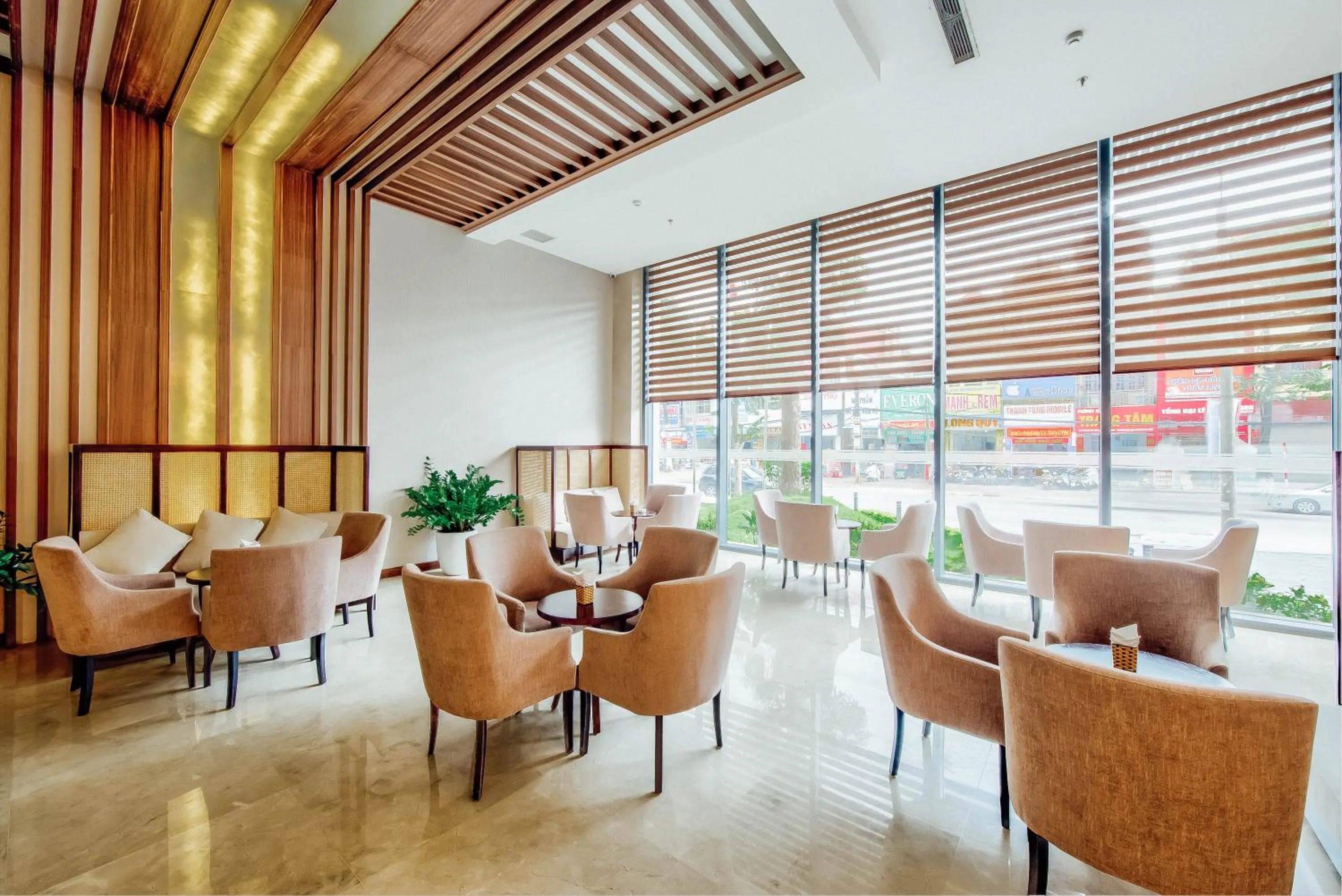 Lobby or reception in Muong Thanh Luxury Bac Ninh Hotel