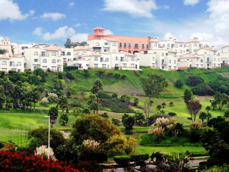Property building in Real del Mar Golf Resort