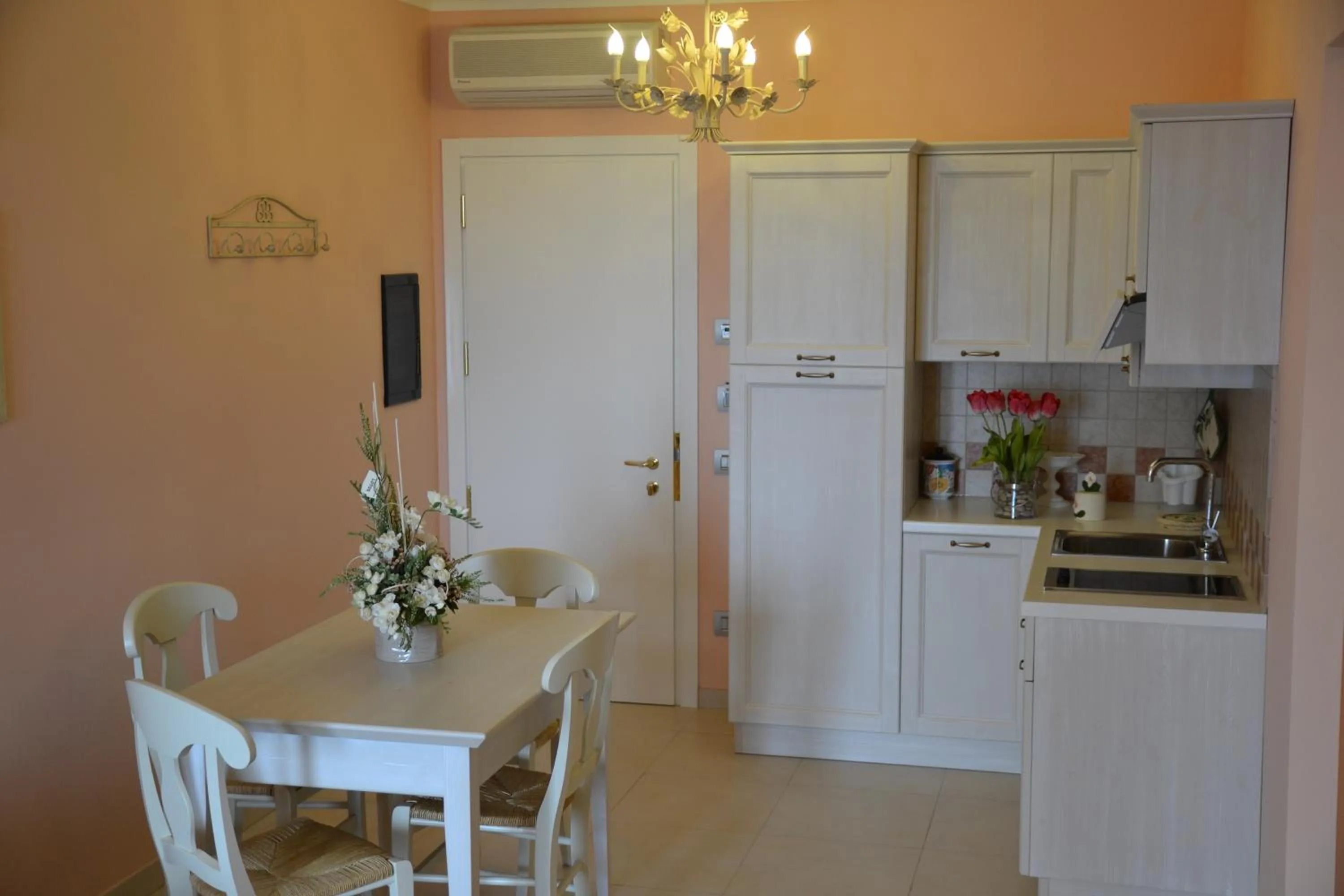 Coffee/tea facilities in Incantea Resort