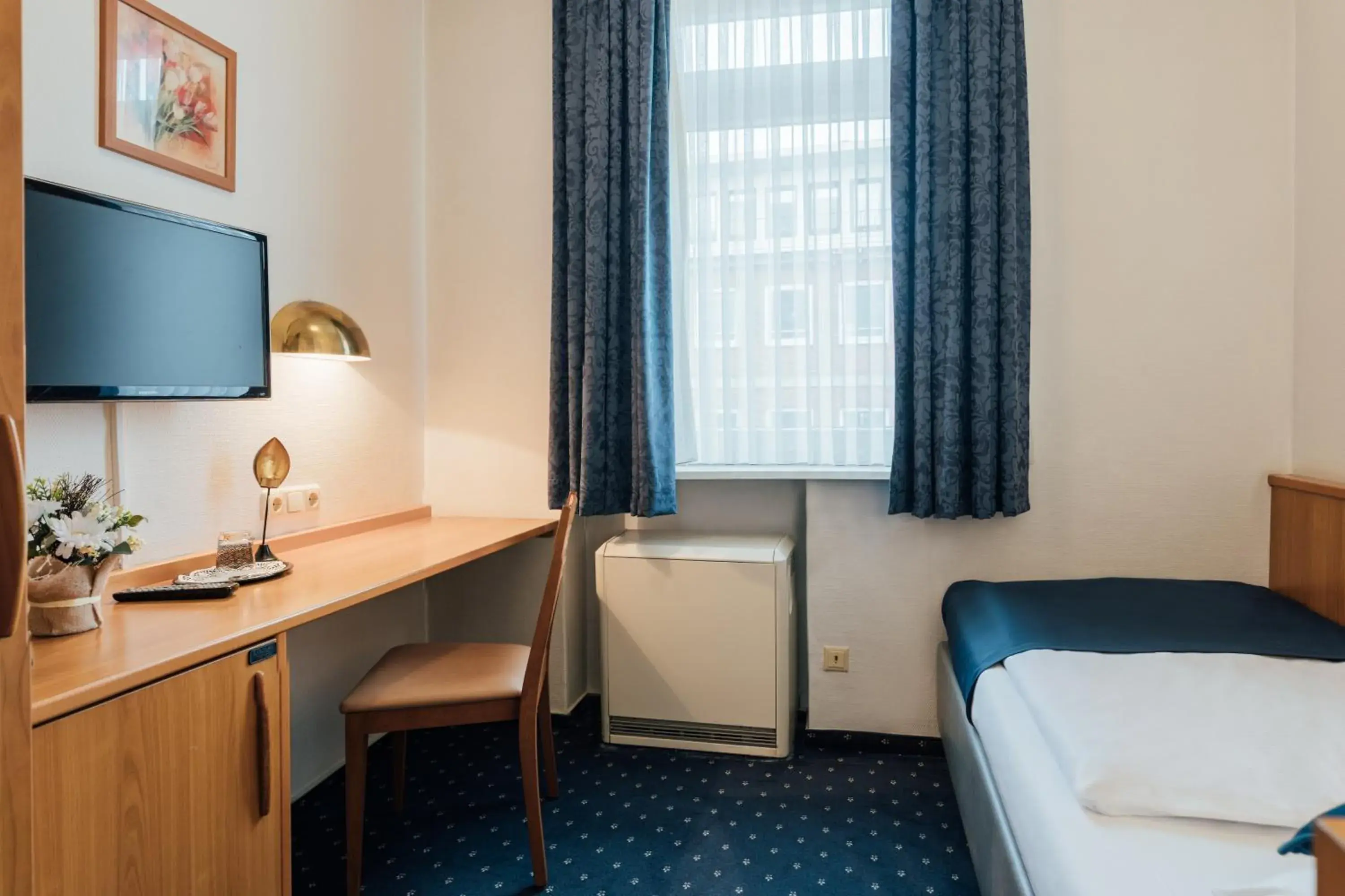 Single Room - single occupancy in Hotel Commerz Hamburg Single Room - single occupancy in Hotel Commerz Hamburg