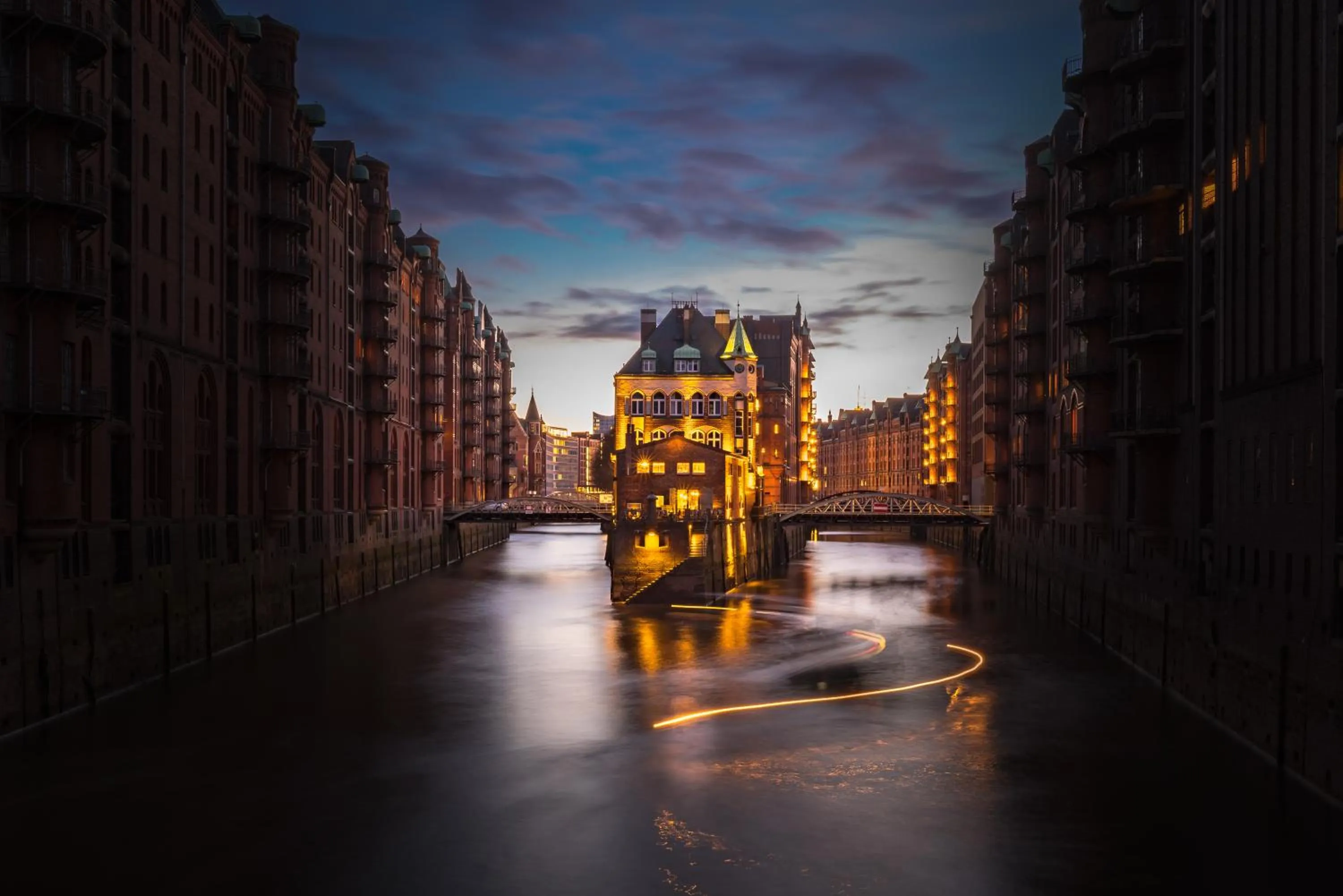 Nearby landmark in Hotel Commerz Hamburg