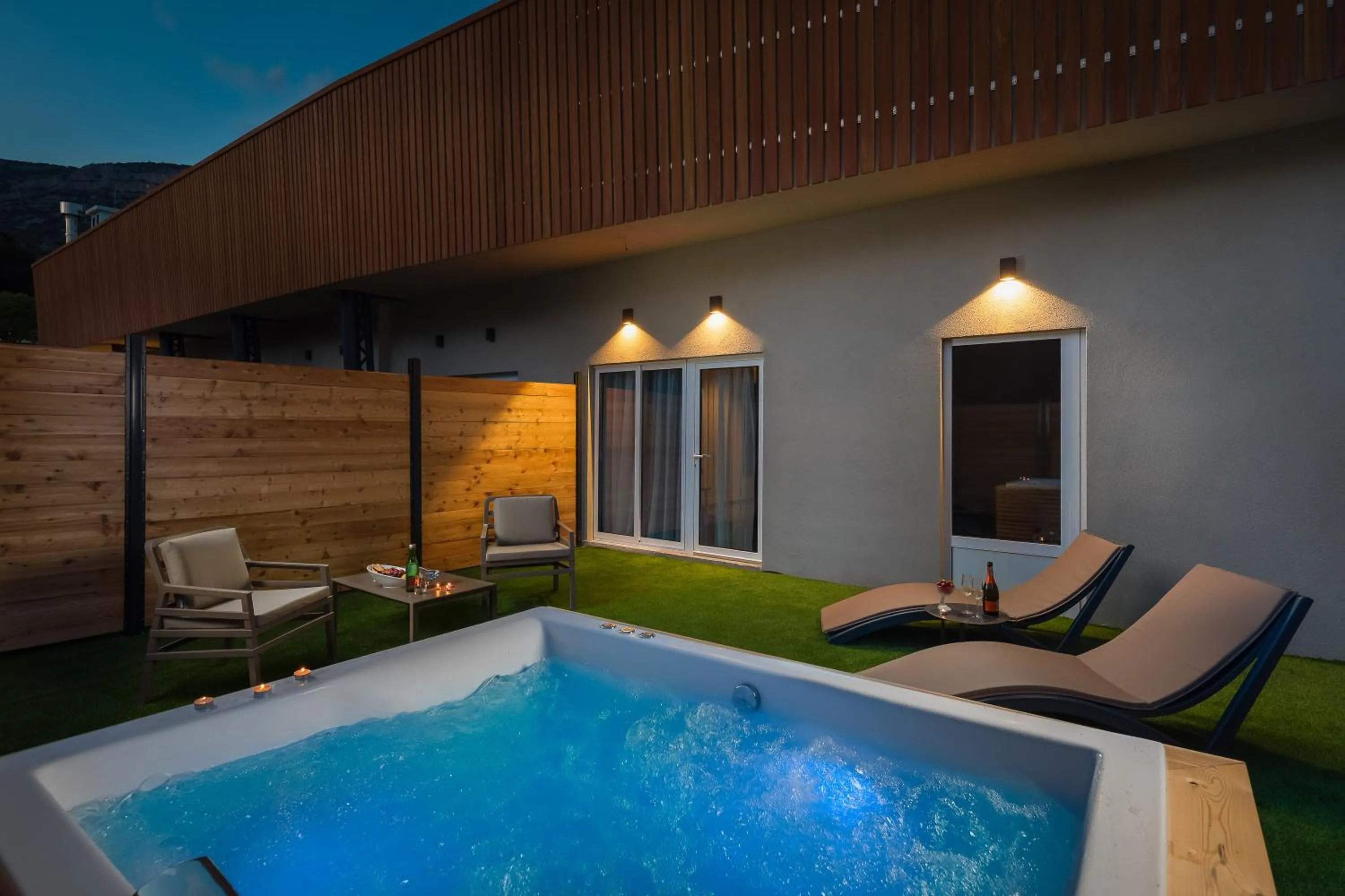 Hot Tub in Zlatni Rat Beach Resort