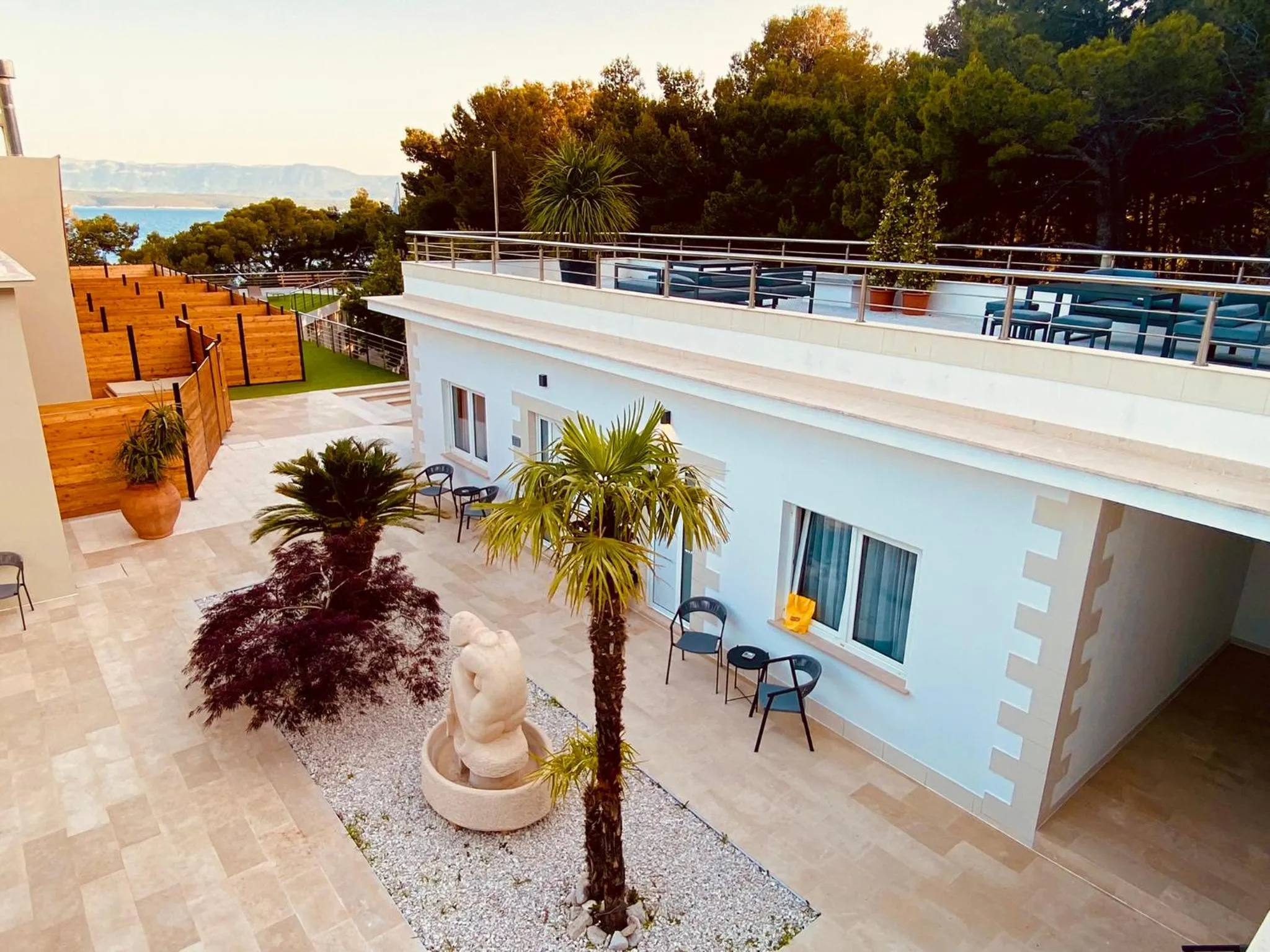 Property building in Zlatni Rat Beach Resort