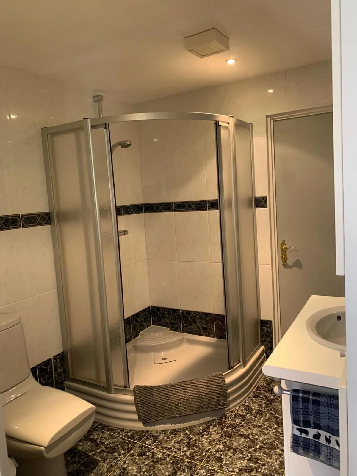 Bathroom in B&B De Kaagse Koe