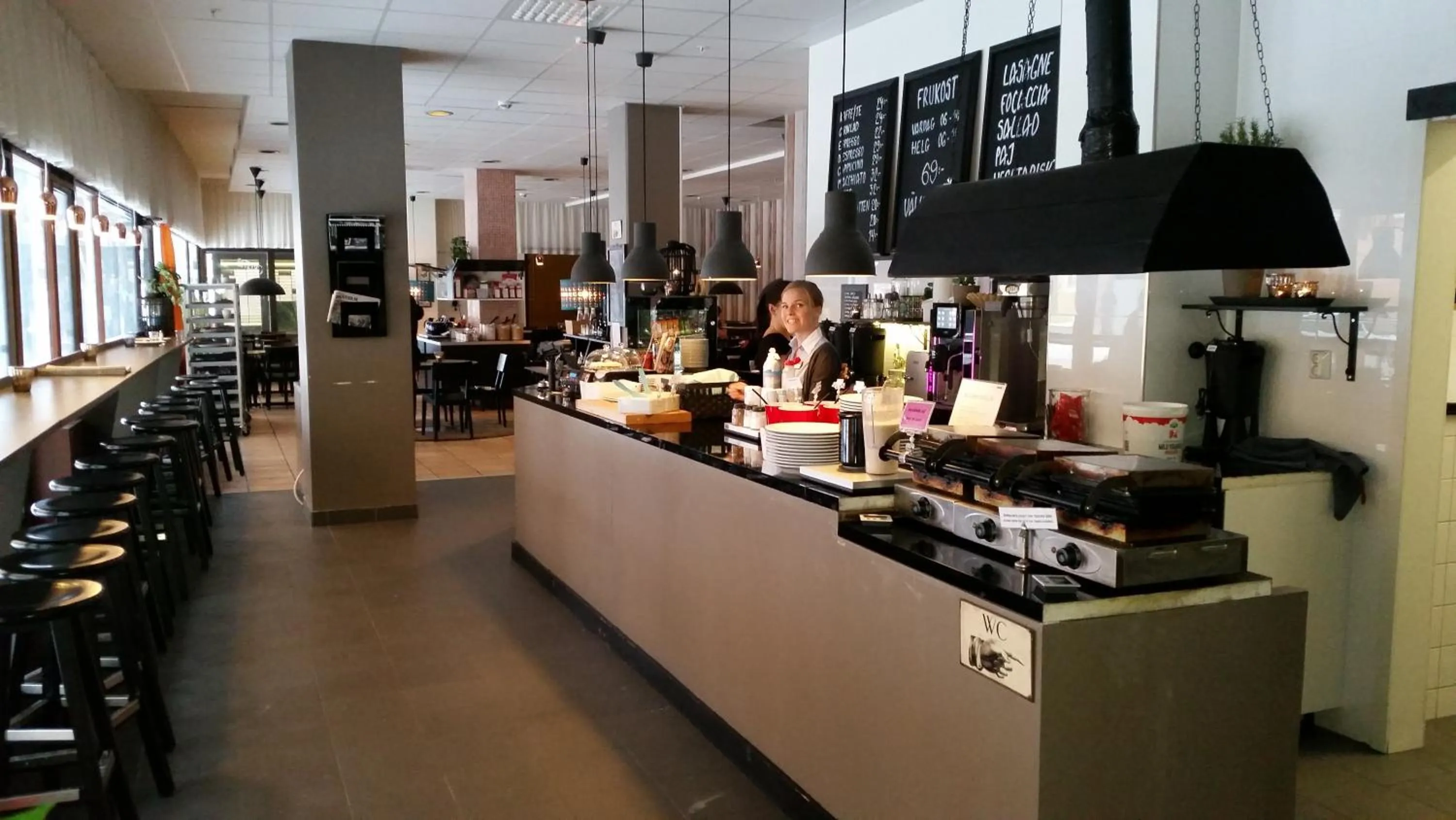 Restaurant/places to eat in Vandrarhem Uppsala Centralstation