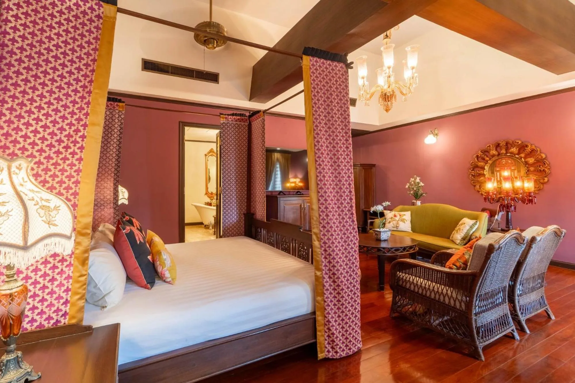 Bed in Puripunn Hideaway