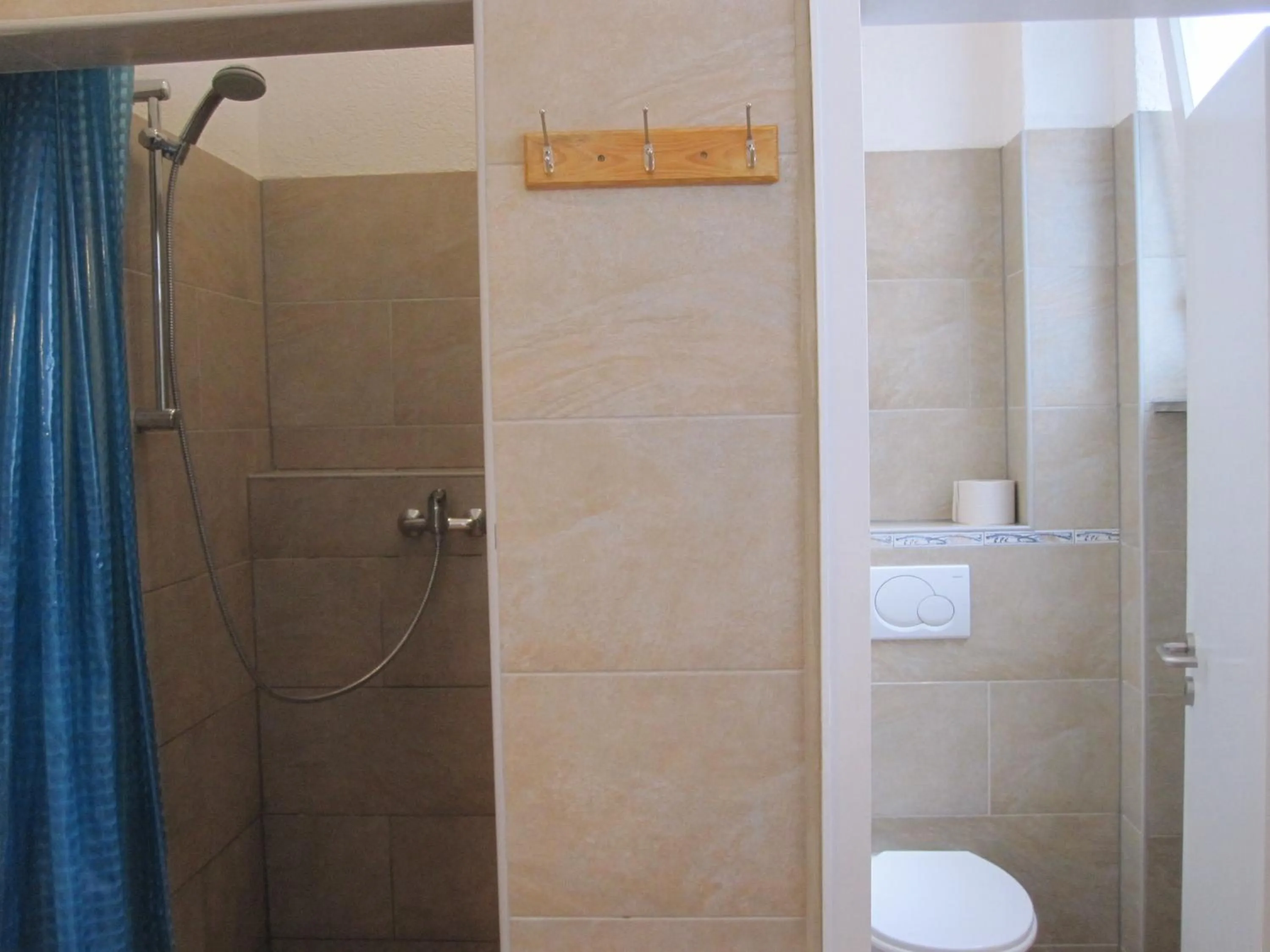 Shower in Hotel Feiertag