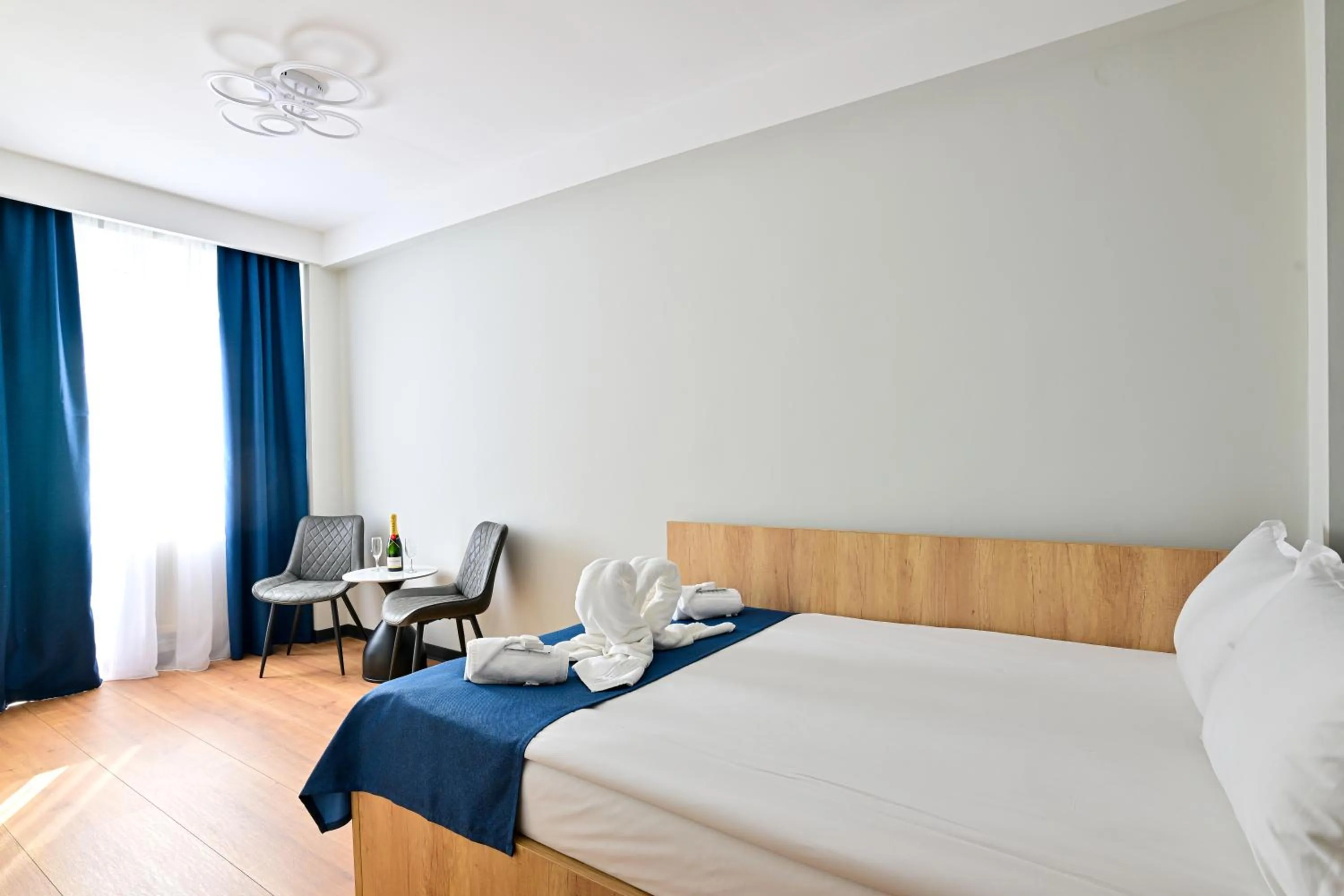 Bed in Hotel Class Hermannstadt