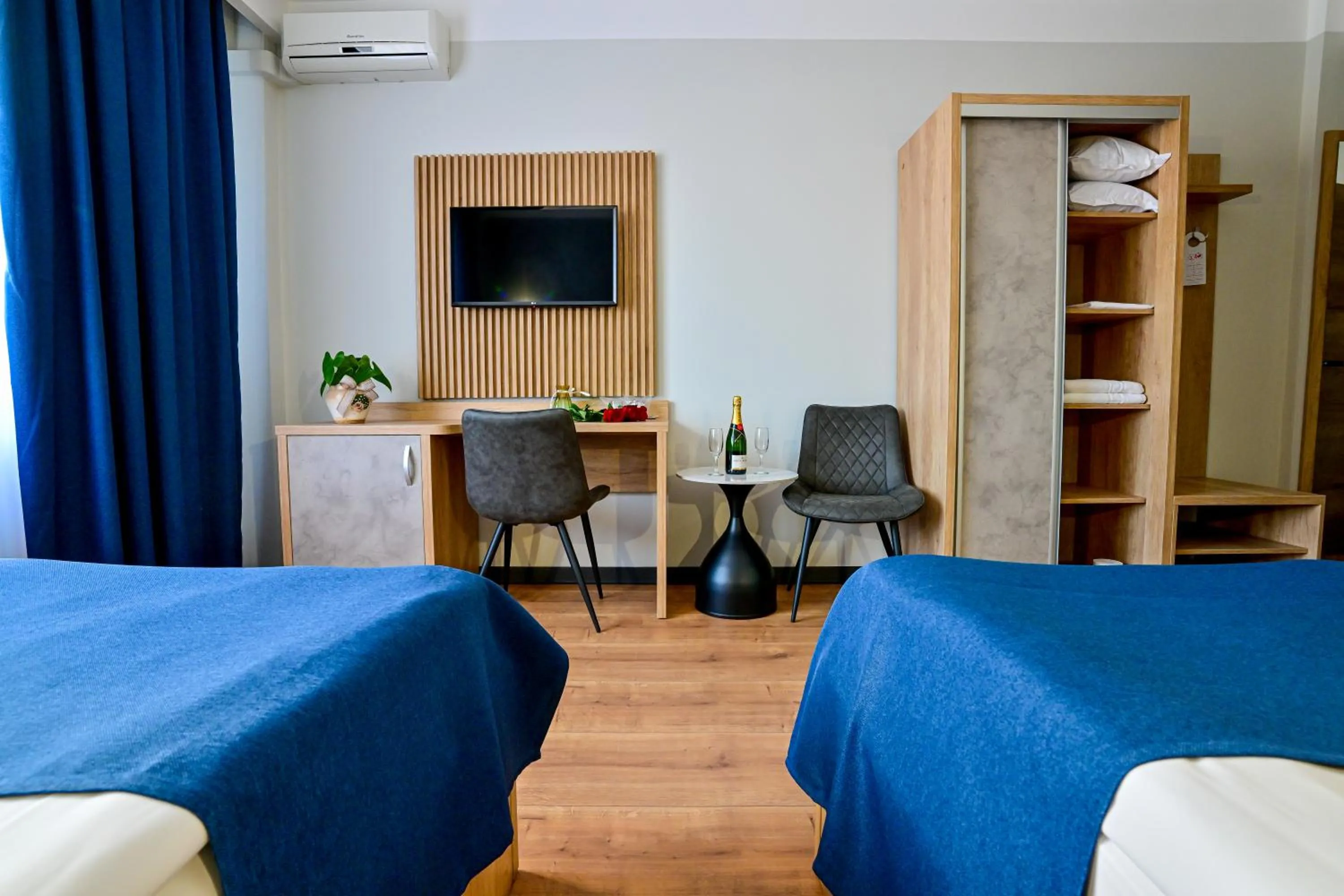 Bed in Hotel Class Hermannstadt