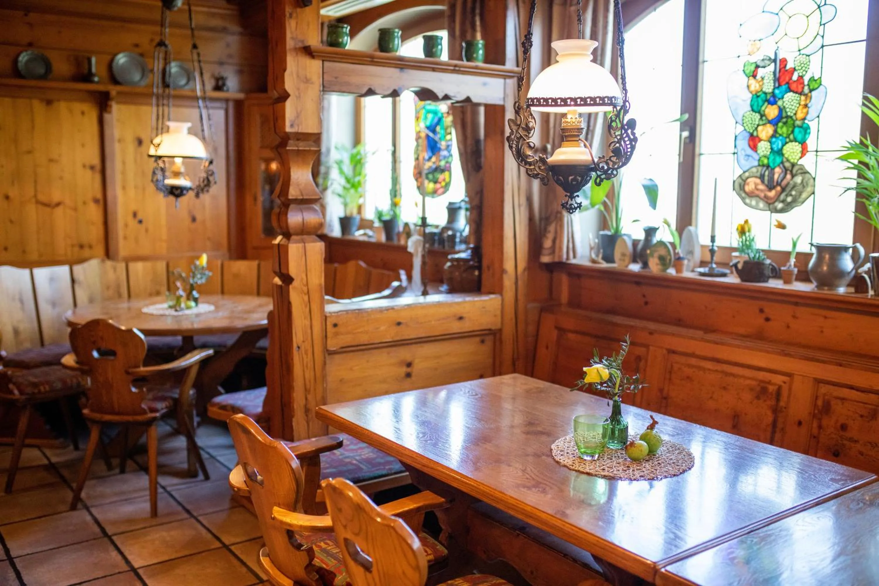 Restaurant/places to eat in Landhotel Rügheim