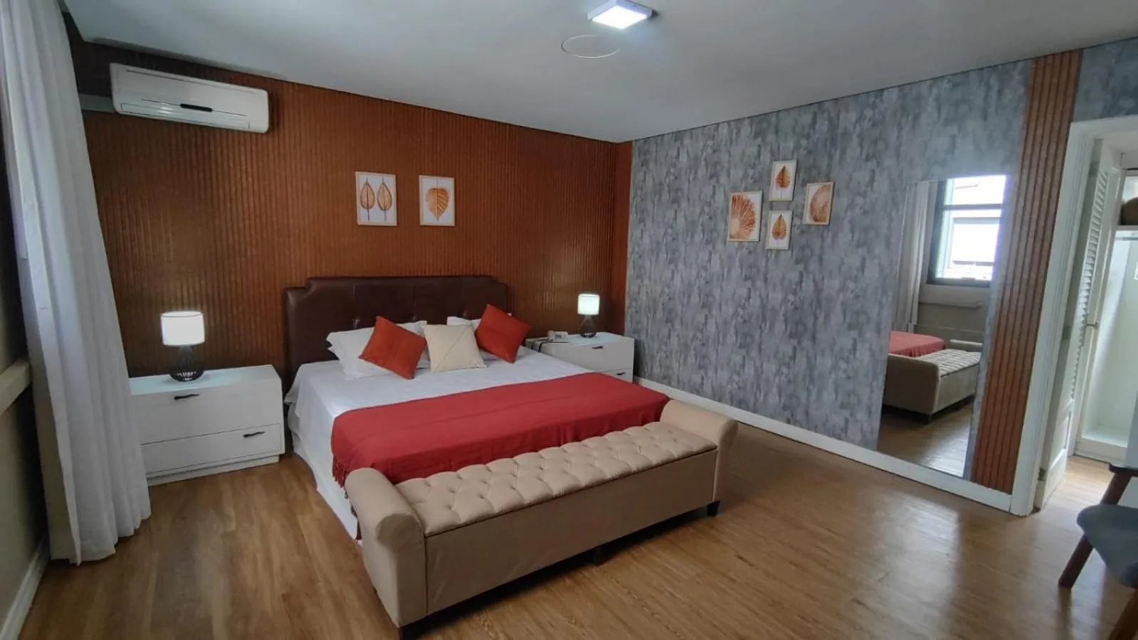 Photo of the whole room, Bed in Embaixador Hotel & Centro de Eventos by Fast10