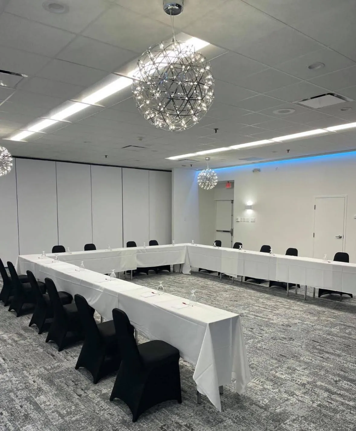 Balcony/Terrace in Ramada by Wyndham Newark/Wilmington