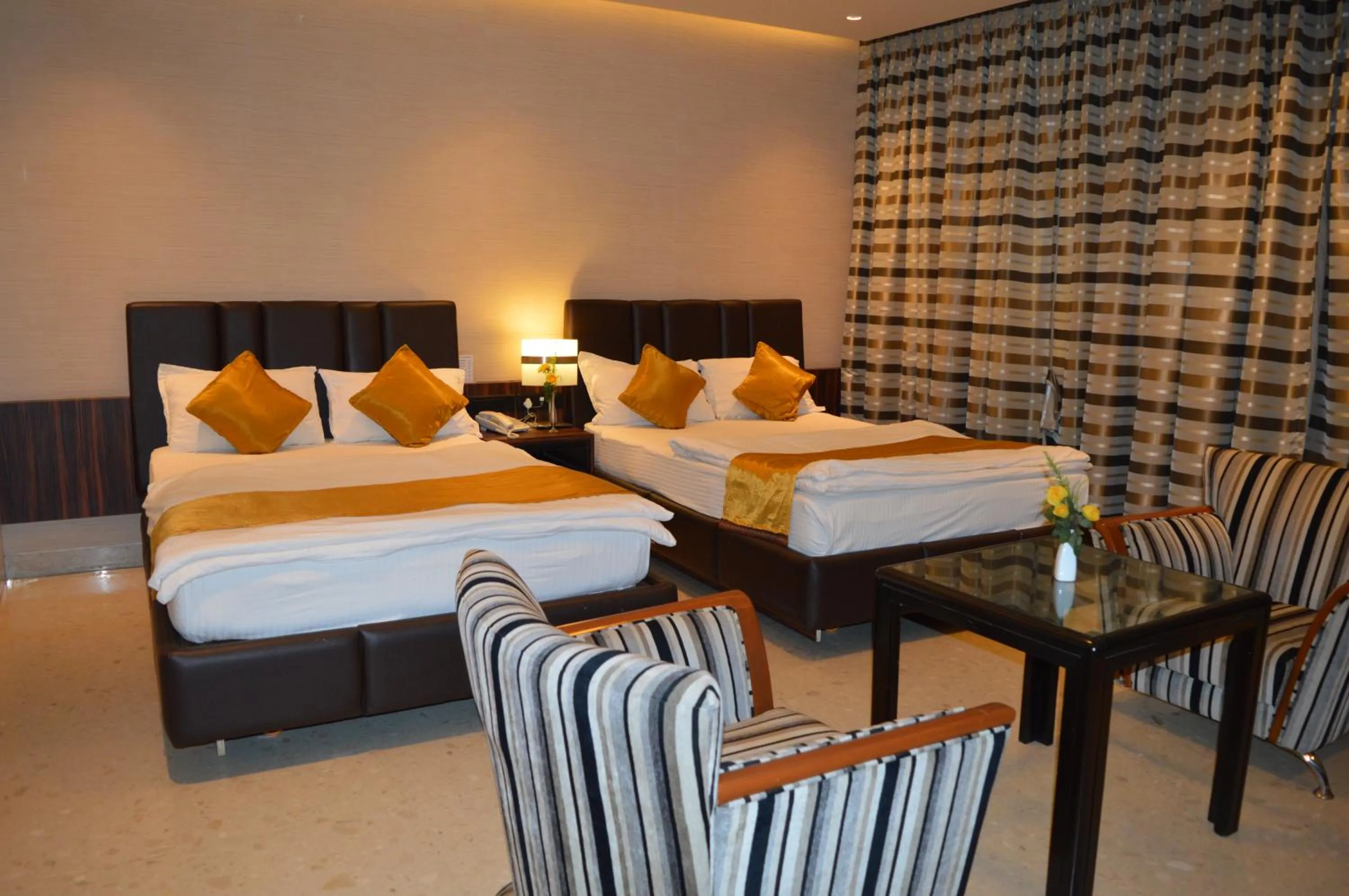 Bed in Comfort Inn Prince