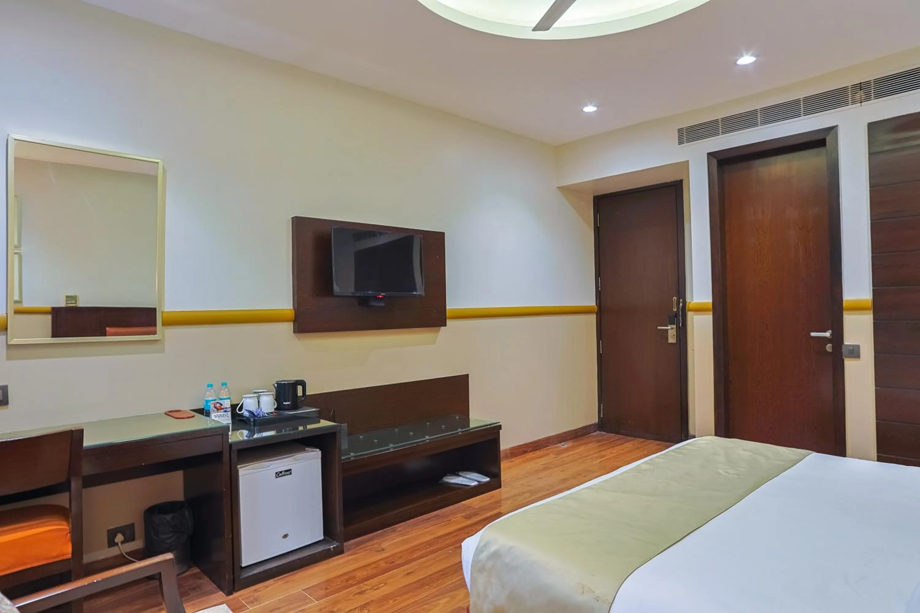 Property building, Bed in Amber Inn by Orion Hotels