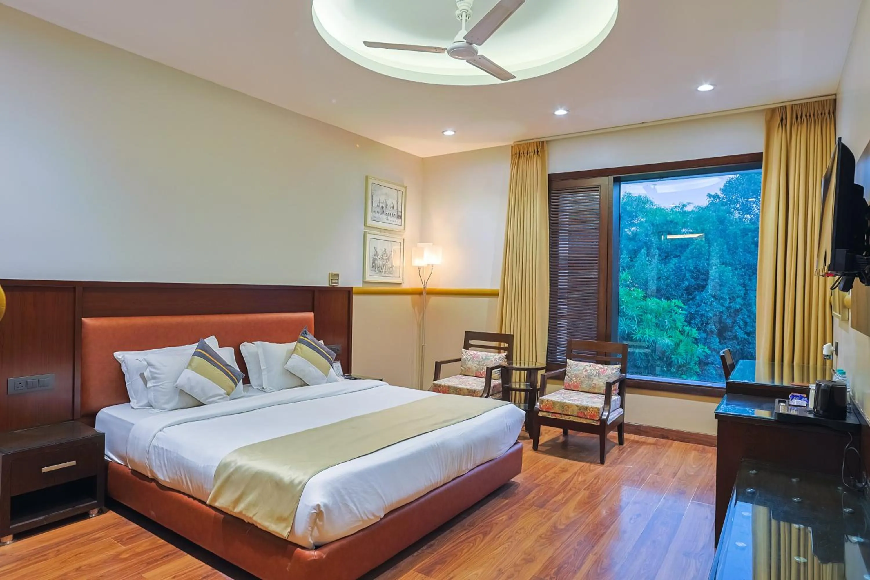 Property building, Bed in Amber Inn by Orion Hotels
