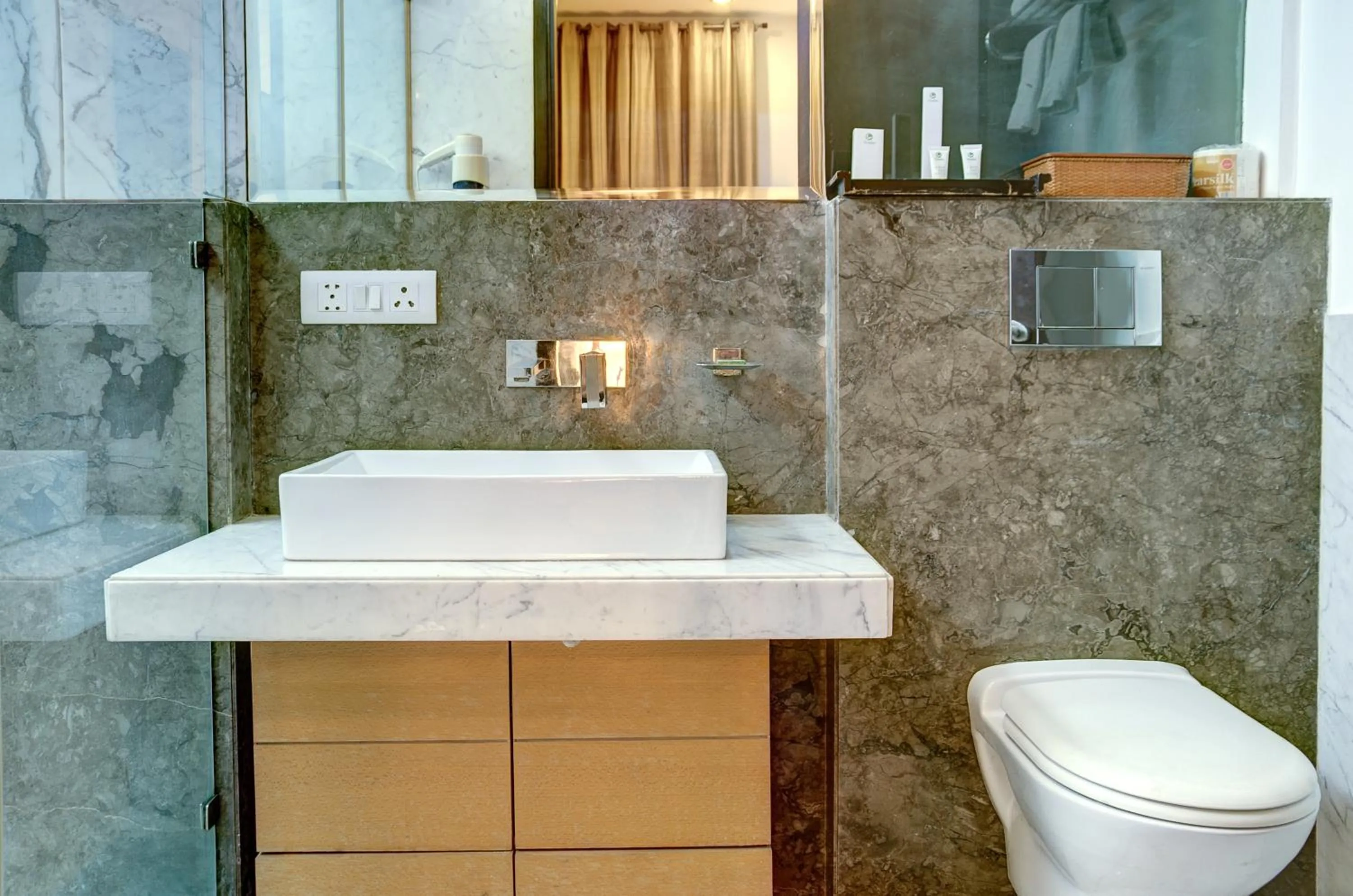 Bathroom in Amber Inn by Orion Hotels