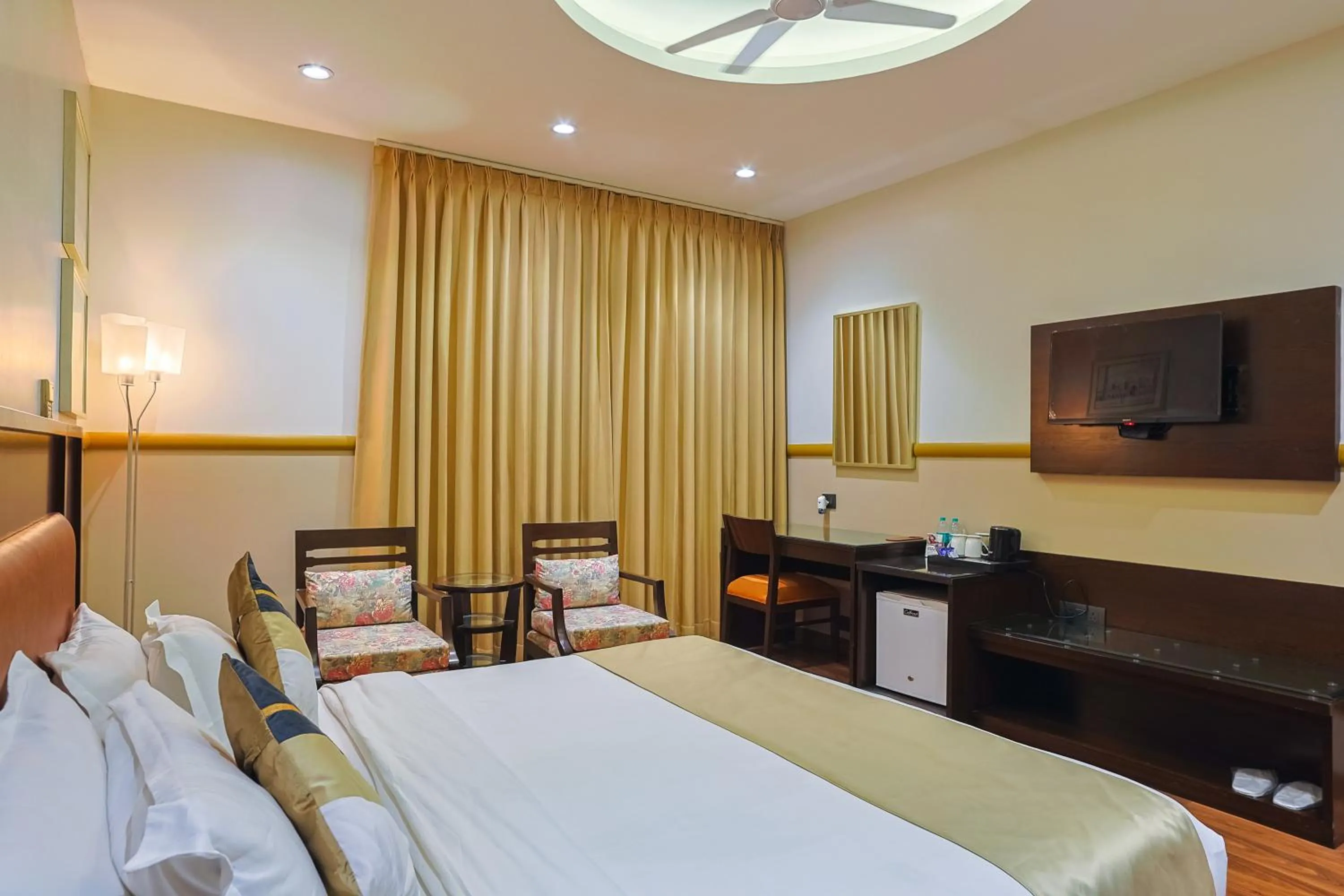 Bed in Amber Inn by Orion Hotels