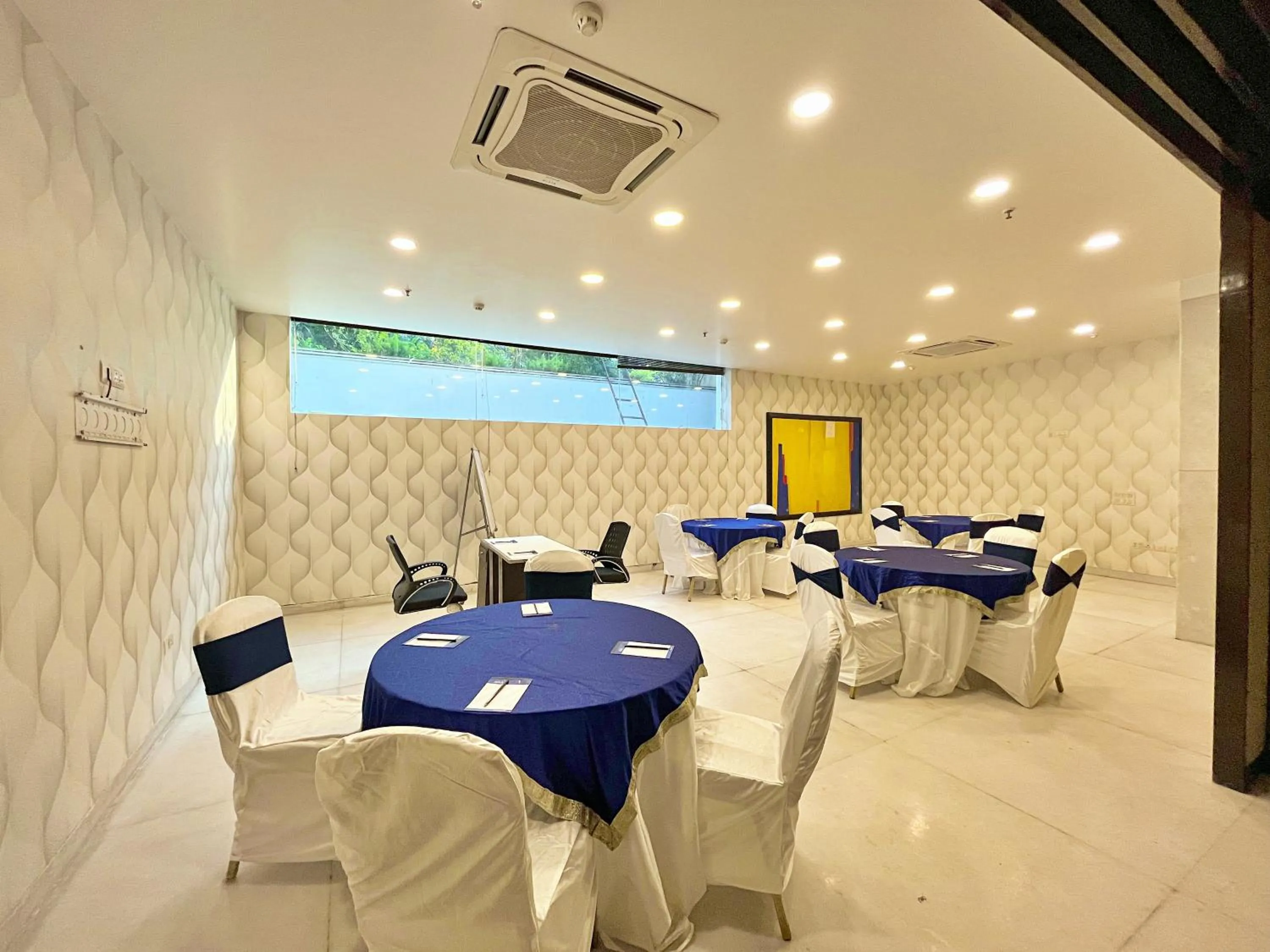 Meeting/conference room in Amber Inn by Orion Hotels