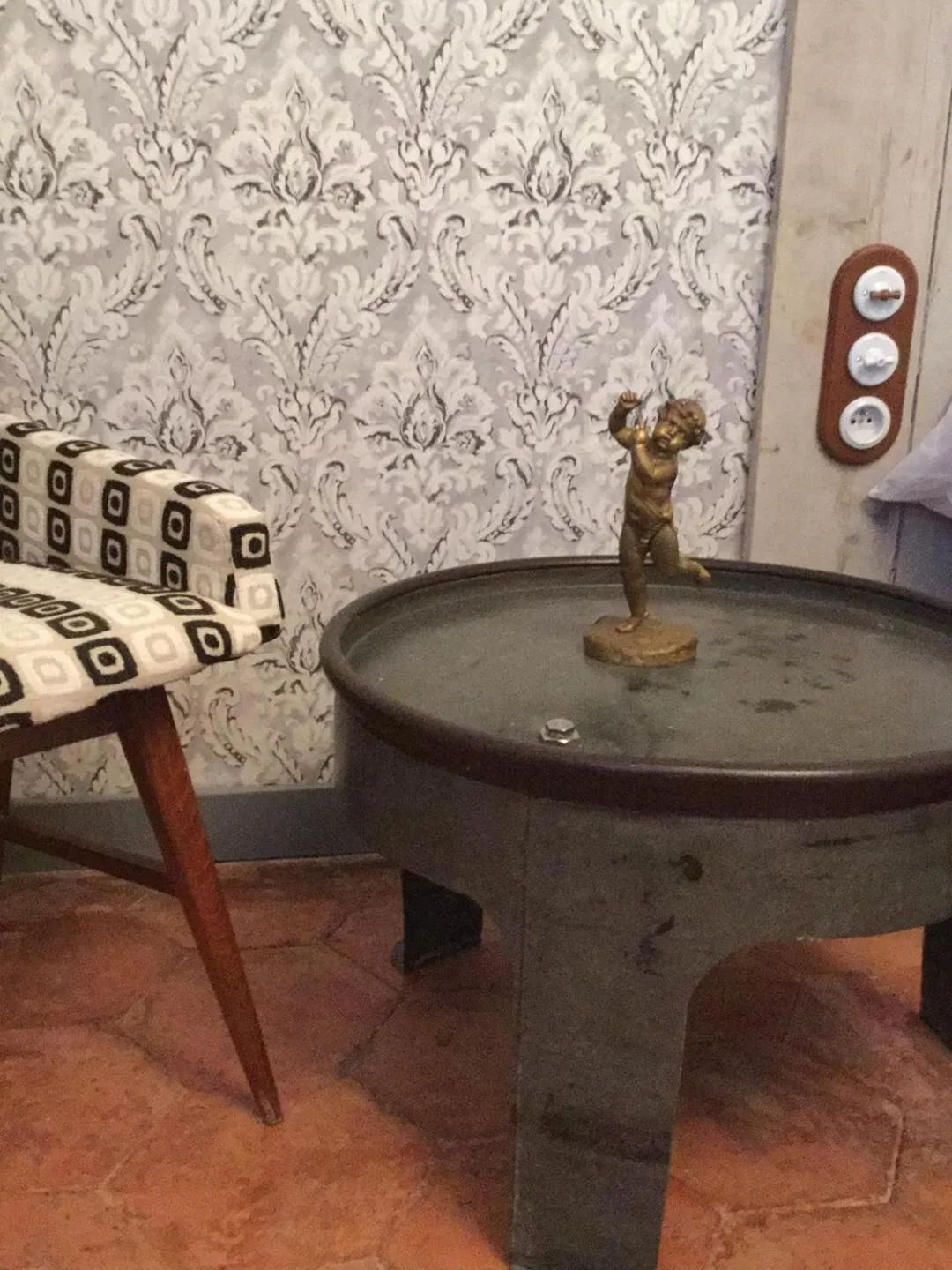 Decorative detail in Chez Les Brocs B&B