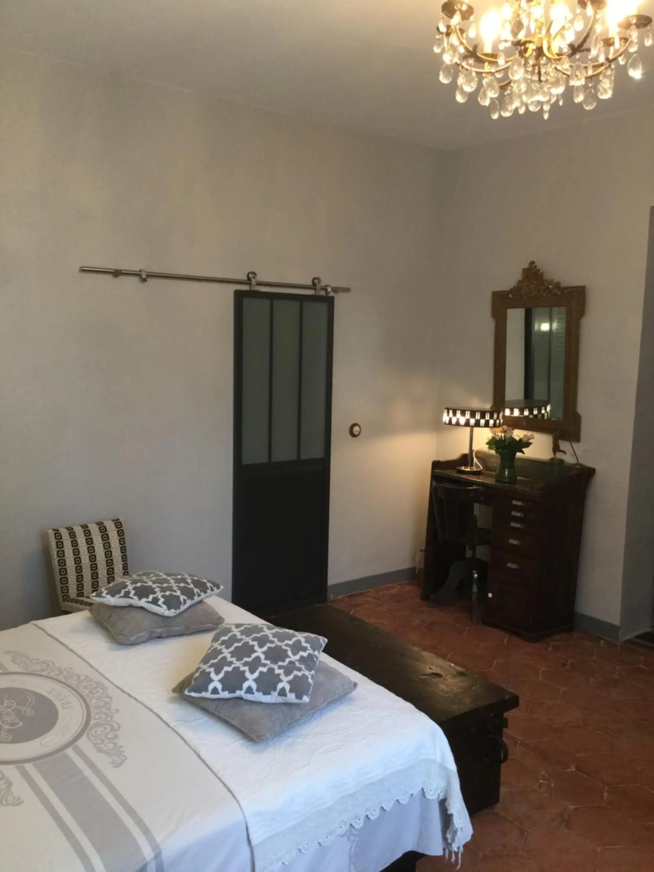 Bedroom, Bed in Chez Les Brocs B&B