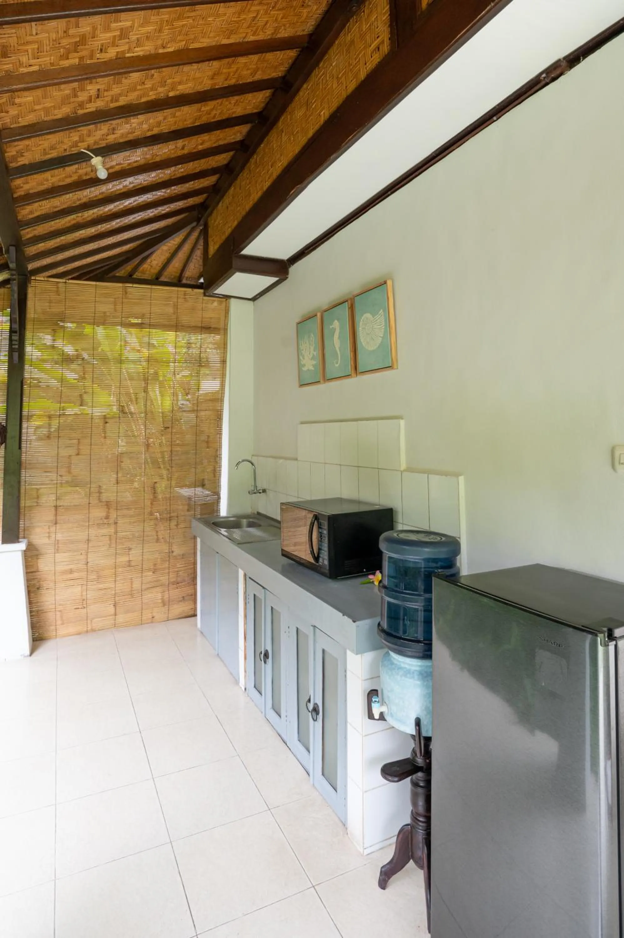Kitchen or kitchenette in Villa Coco Bali