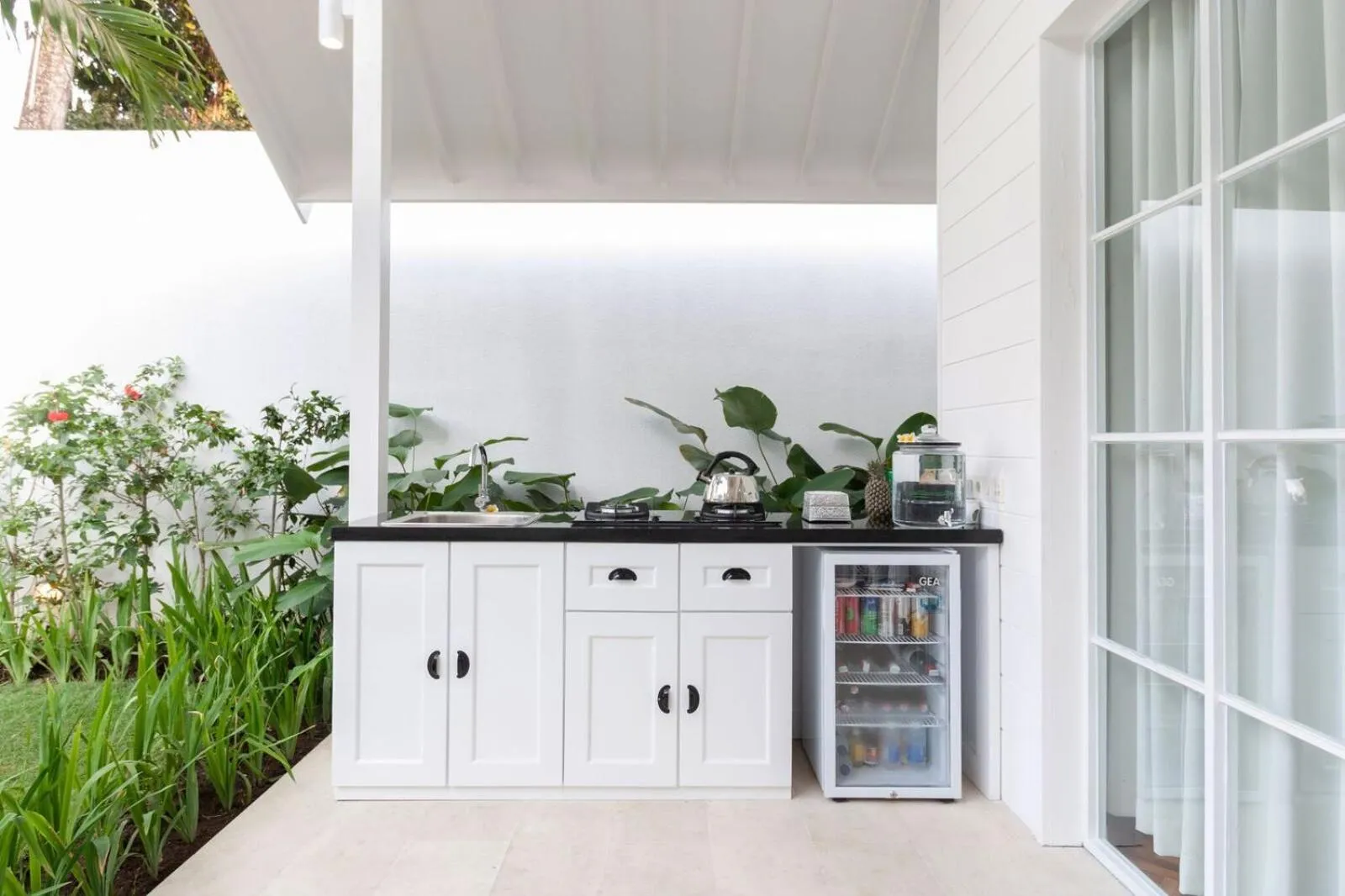 Kitchen or kitchenette in Villa Coco Bali