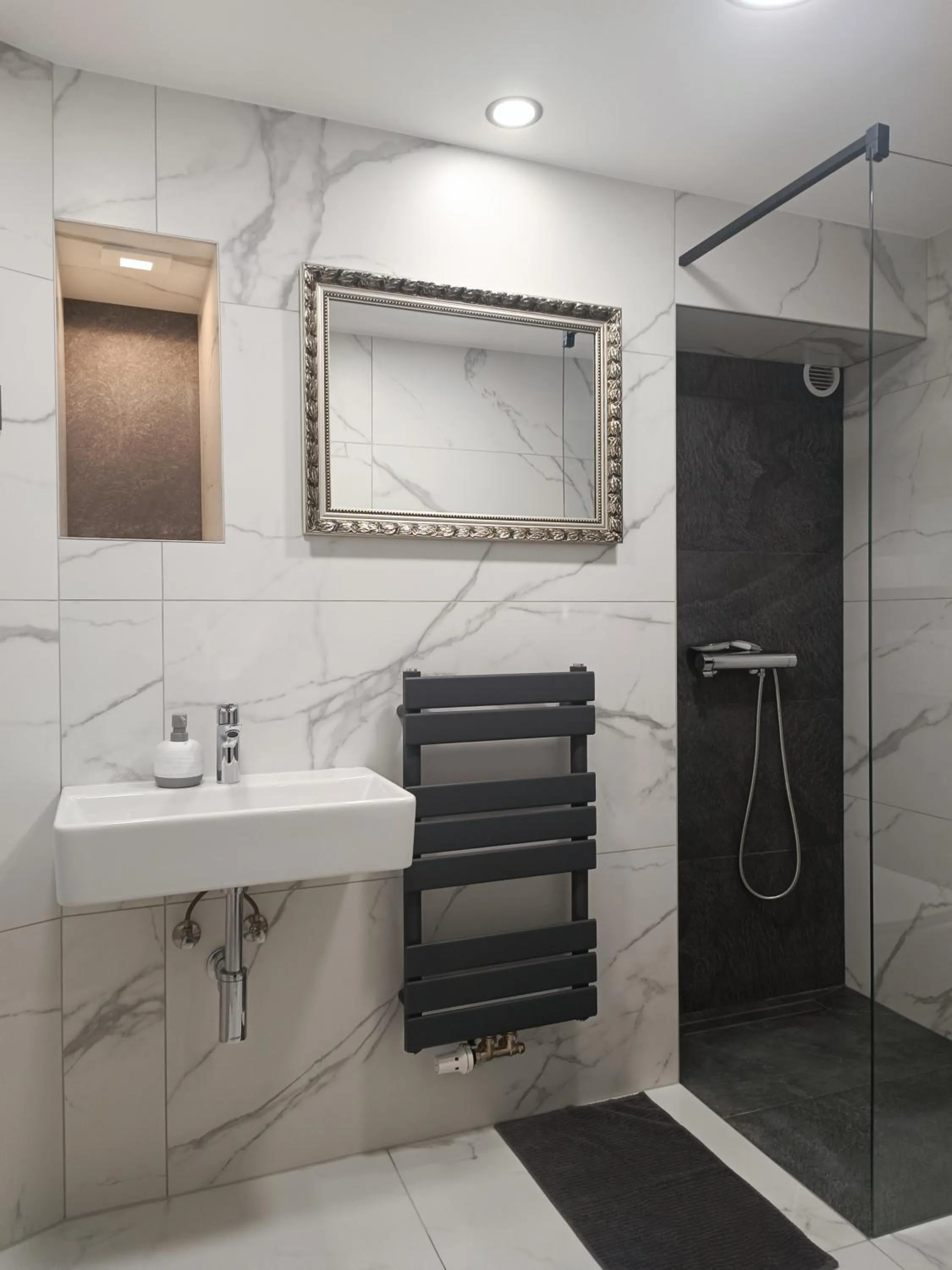 Bathroom in Rooms Madison